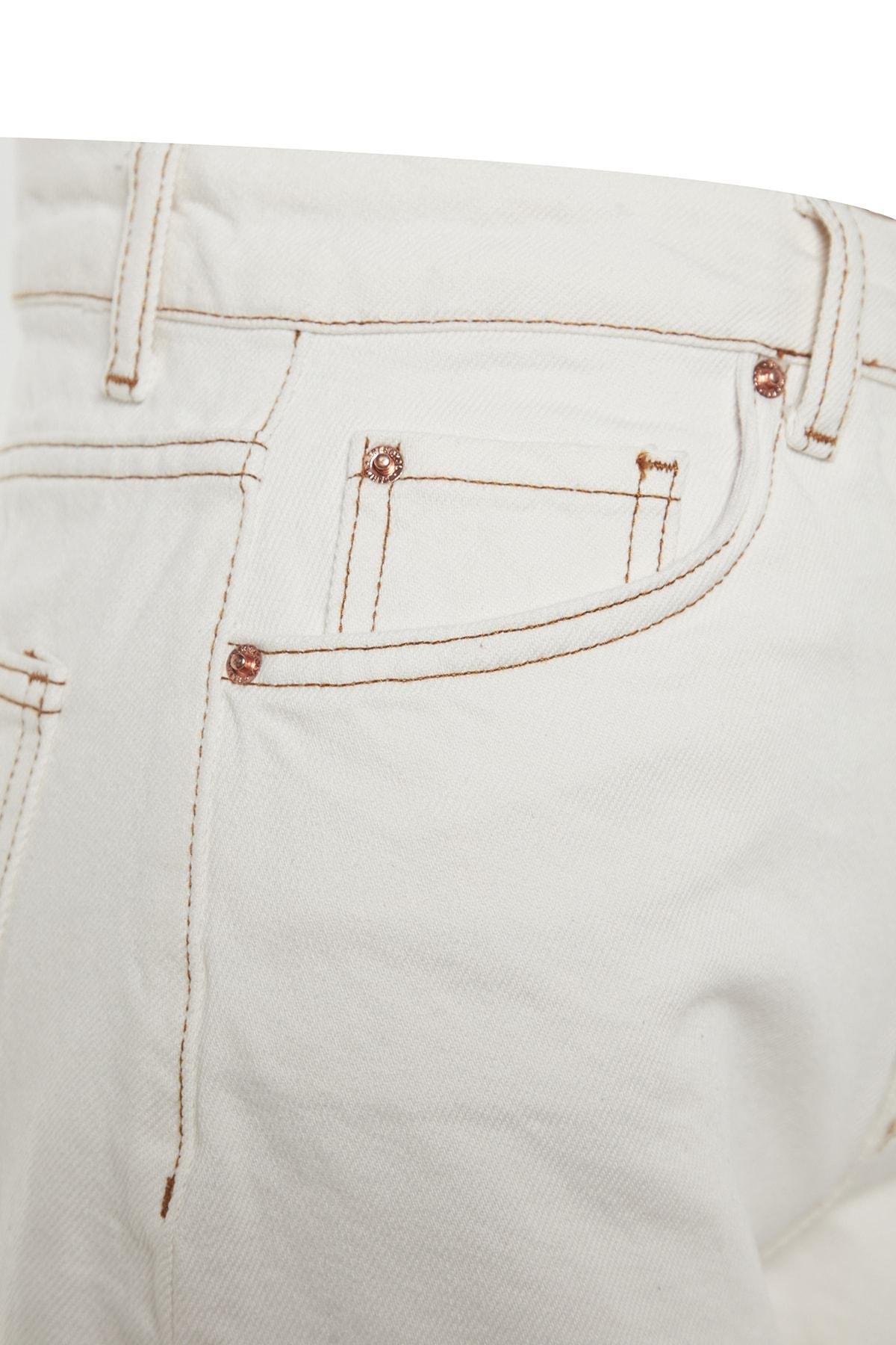 Trendyol - White Boyfriend Jeans