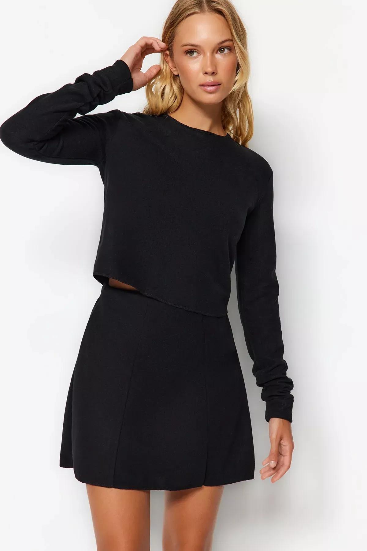 Black Off-Shoulder Crop Knitted Blouse, BLACK, large image number 1