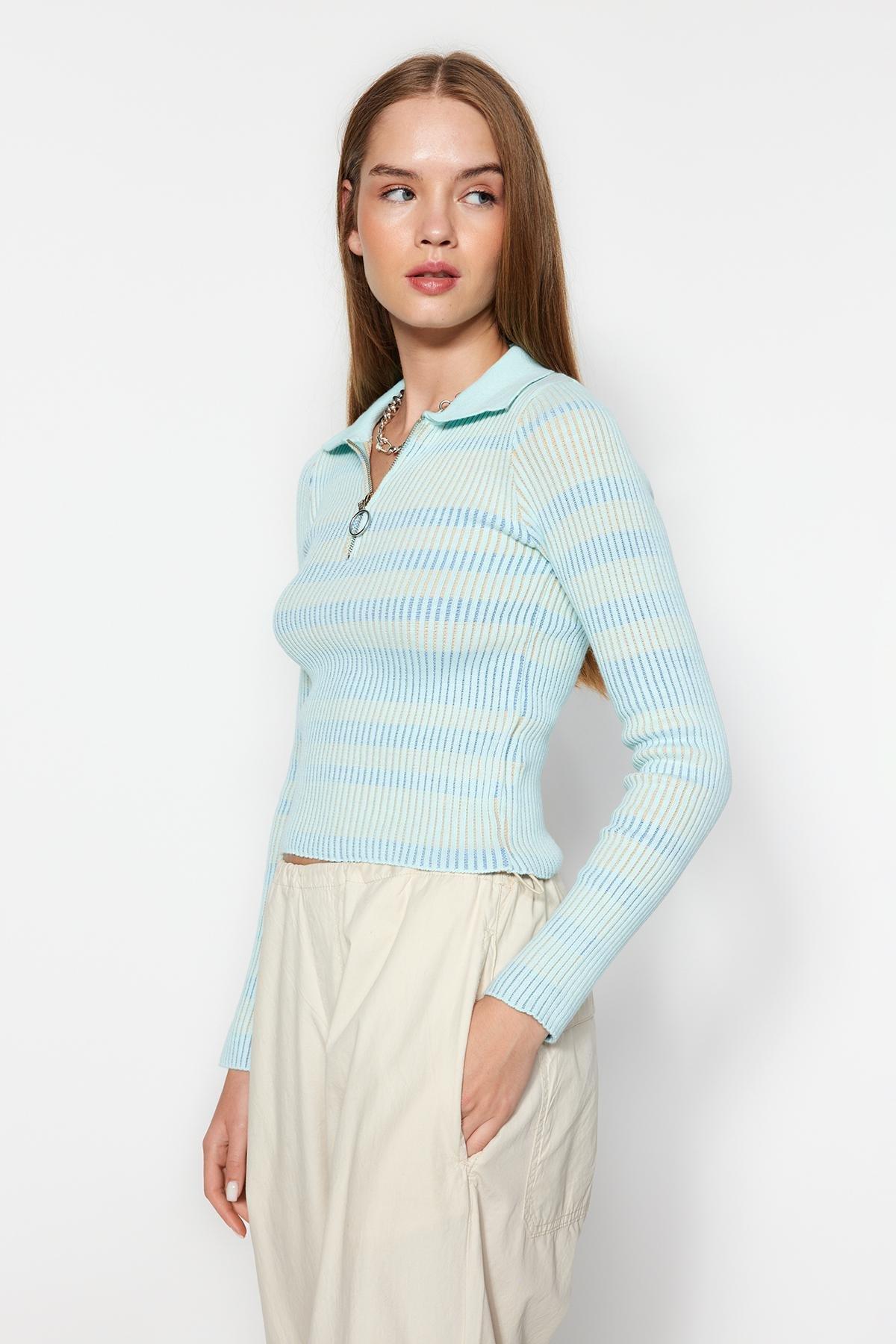 Trendyol - Green Zip-Up Knitwear Sweater