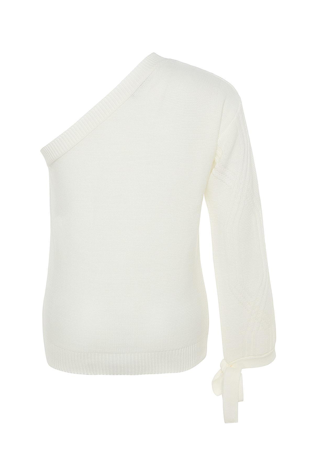 Trendyol - Cream Single Sleeve Knitwear Sweater