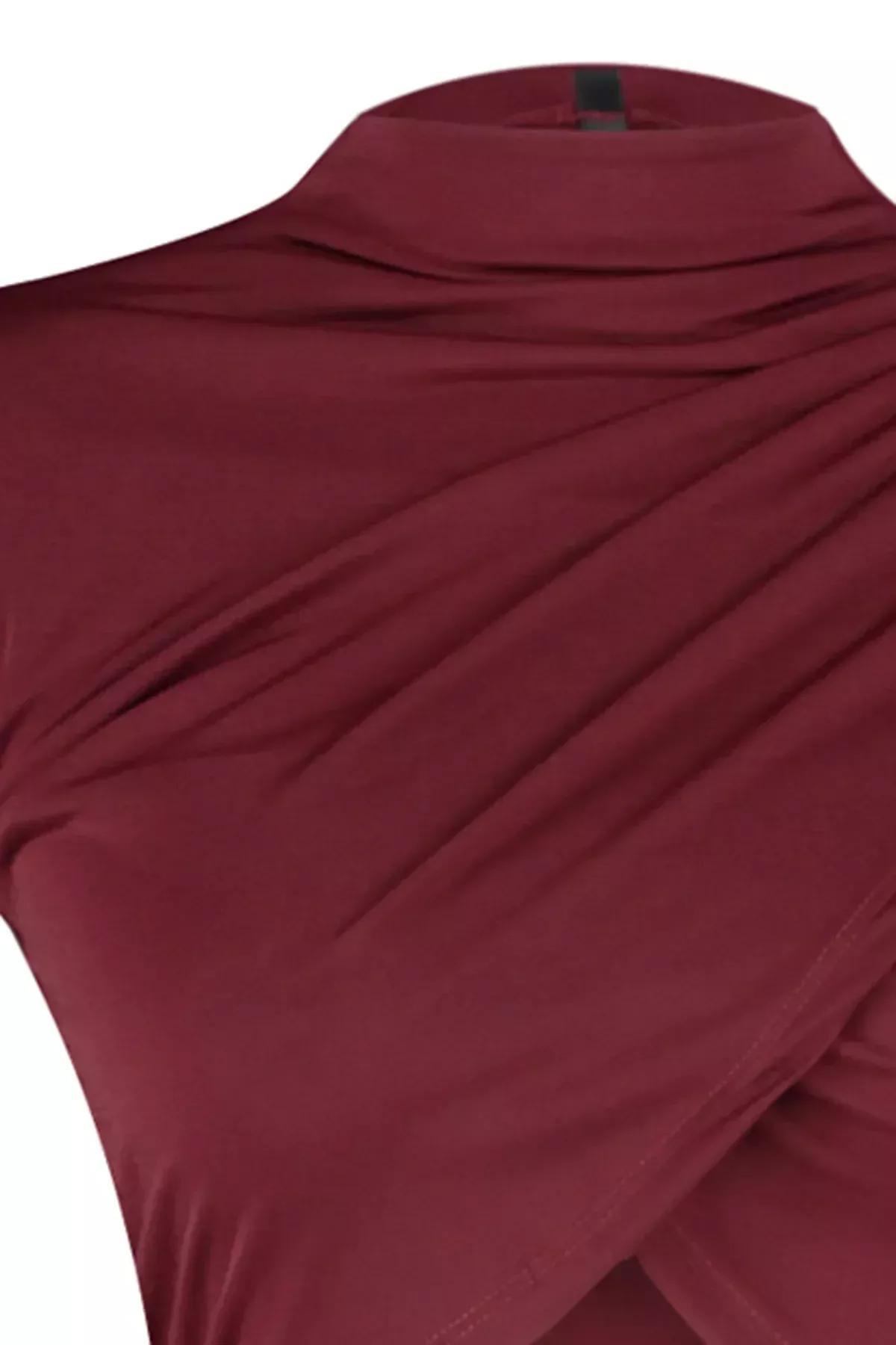بلوزة قصيرة بتصميم منسدل وياقة عالية، برغندي, Burgundy, large image number 5