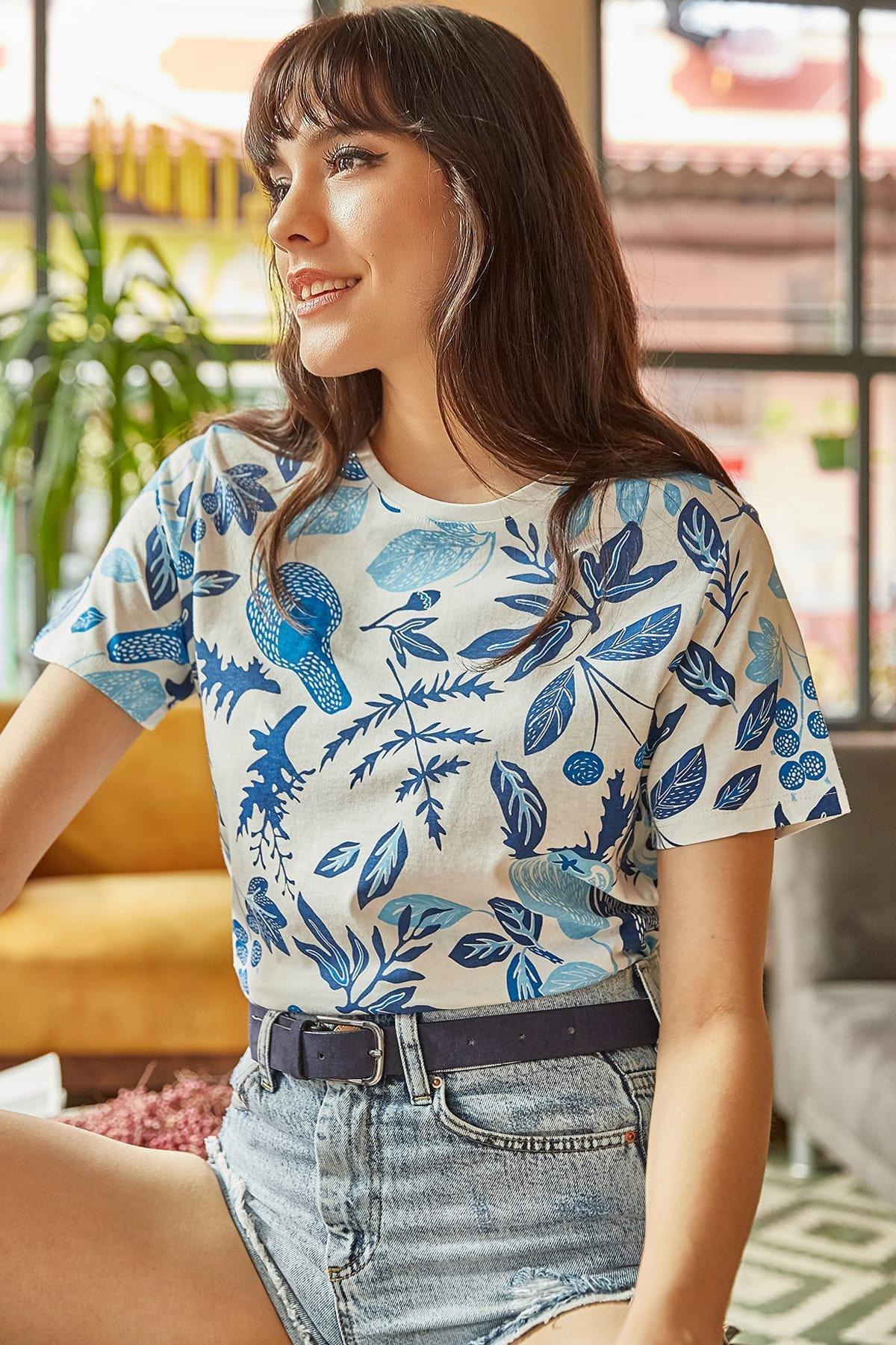 Blue Floral Printed T-Shirt, , large image number 0