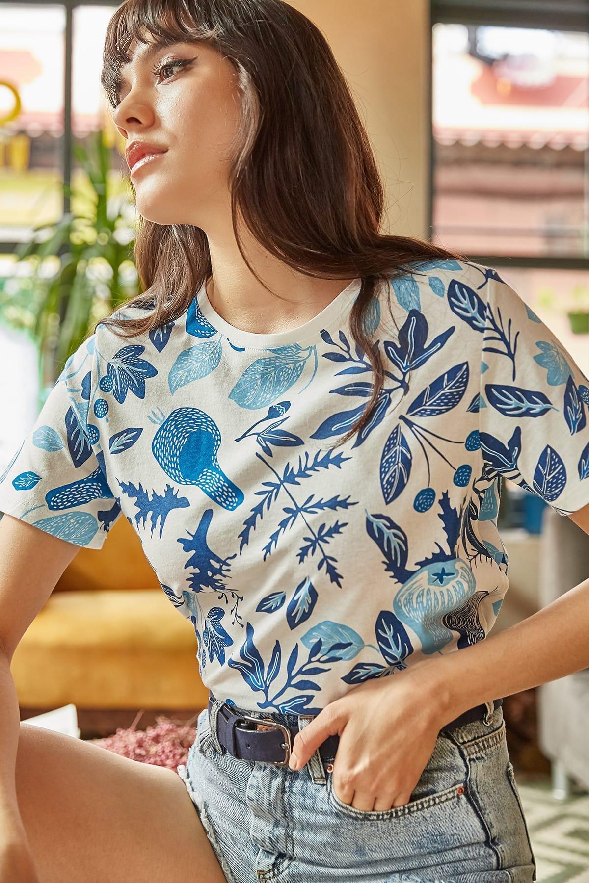 Blue Floral Printed T-Shirt, , large image number 1