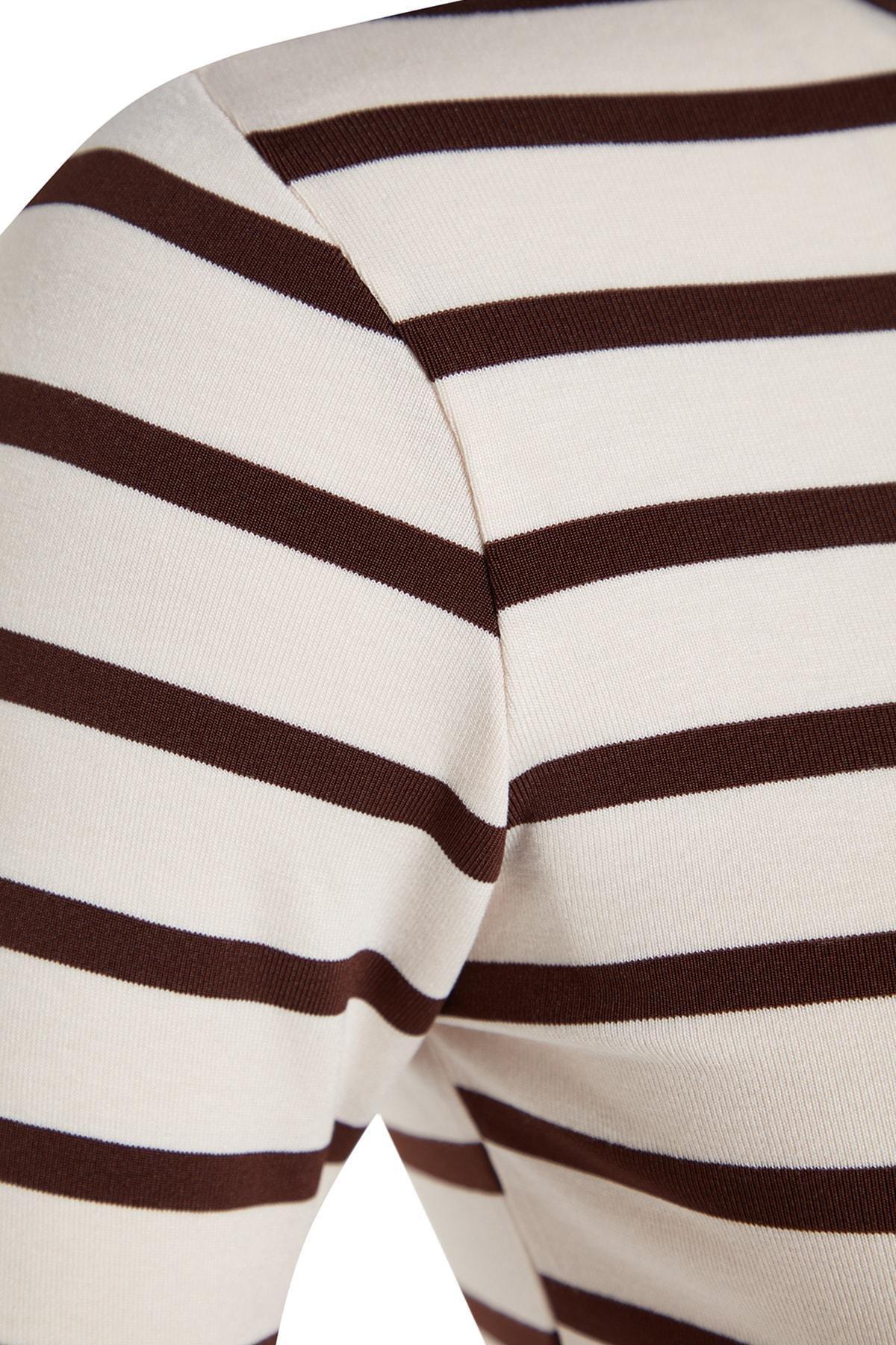 Trendyol - Brown Striped Crop Stretchy Knitted Blouse