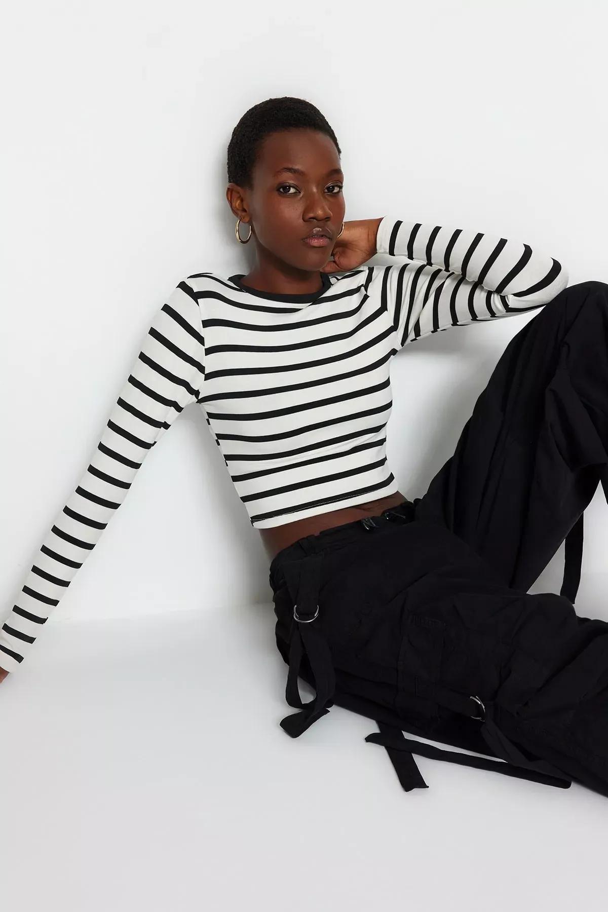 Black Striped Crop Stretchy Knitted Blouse, BLACK, large image number 0