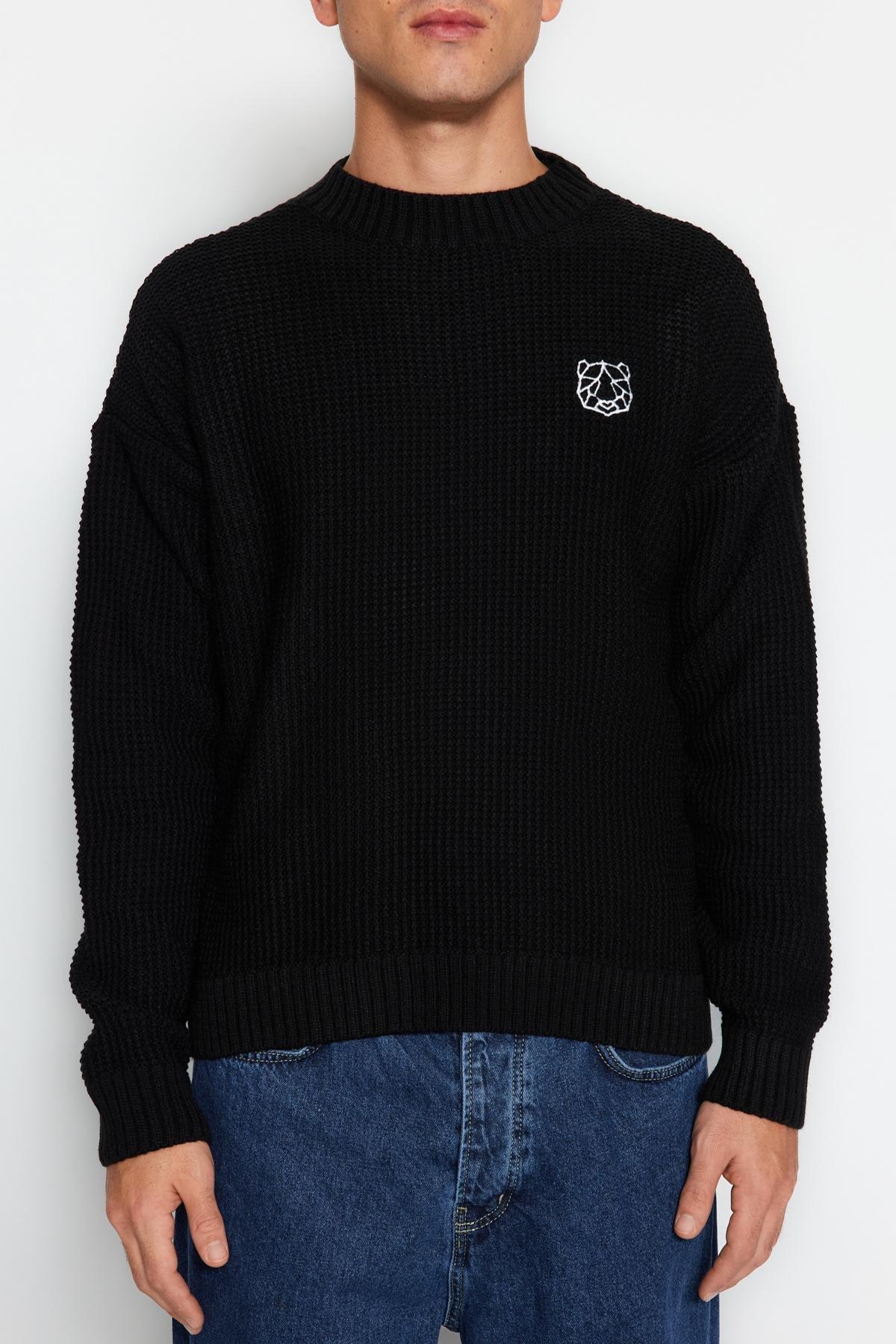 Black Oversize Embroidered Knitwear Sweater, , large image number 3