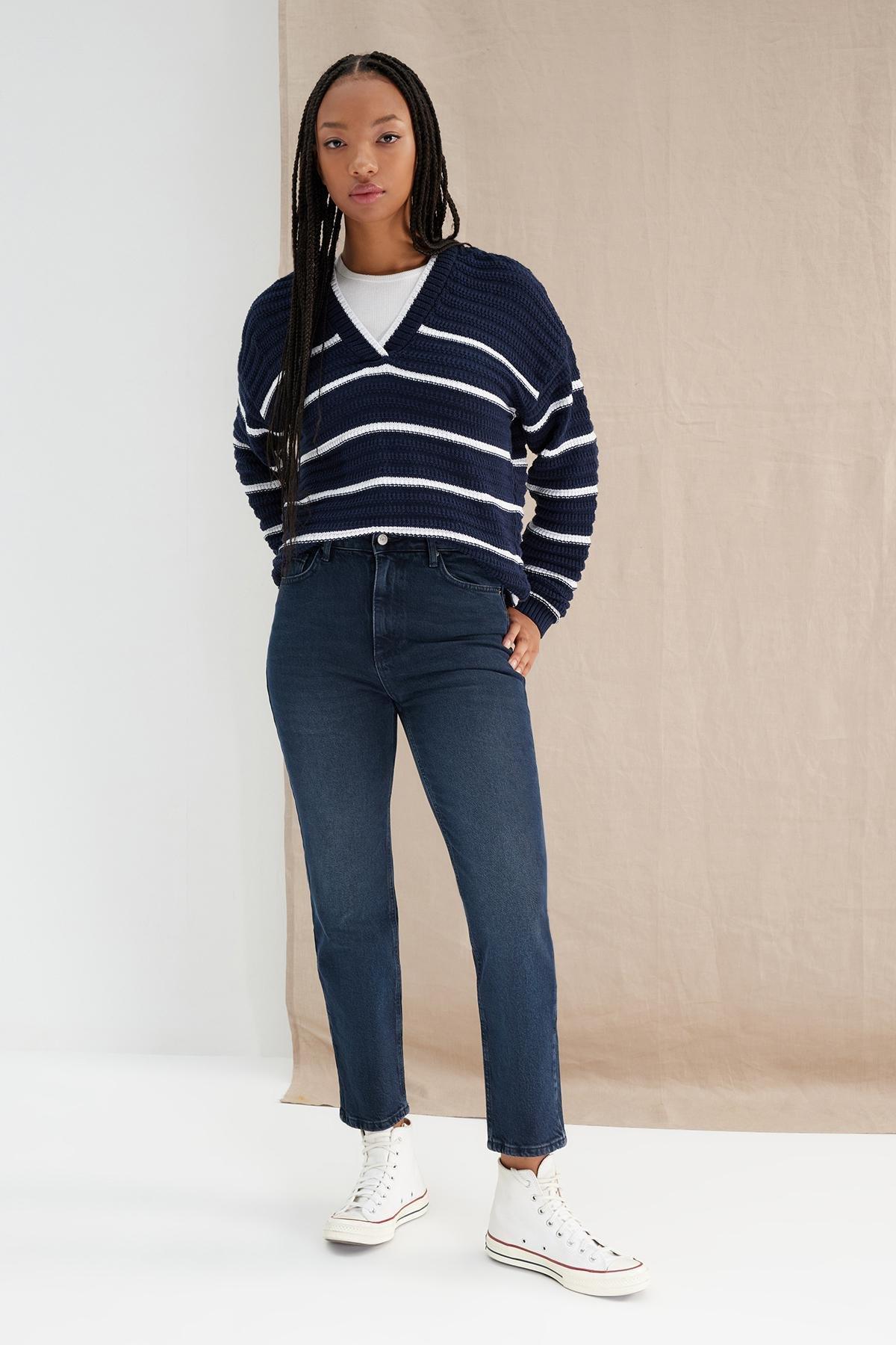Trendyol - Blue High Waist Comfort Straight Jeans