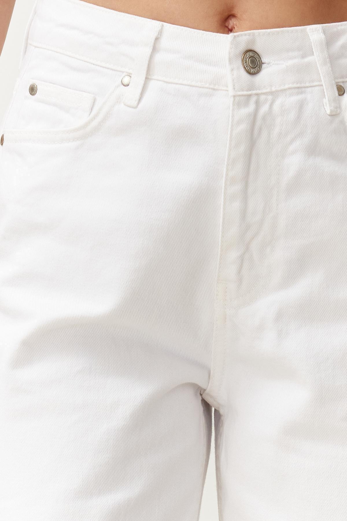 White High Waist Mom Jeans TWOAW24JE00076, single, , large image number 4