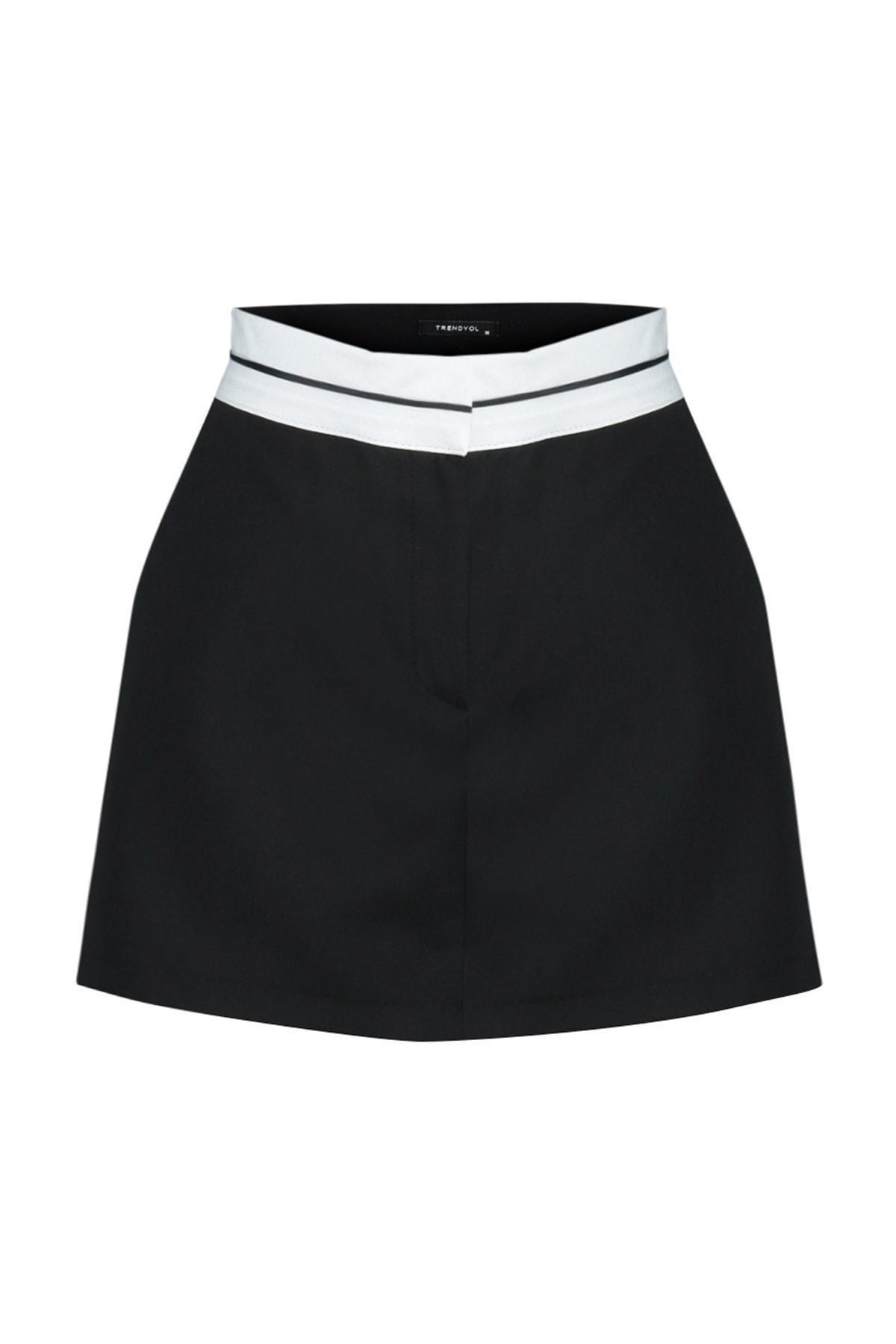 Black Waist Detail Woven Skort, , large image number 5
