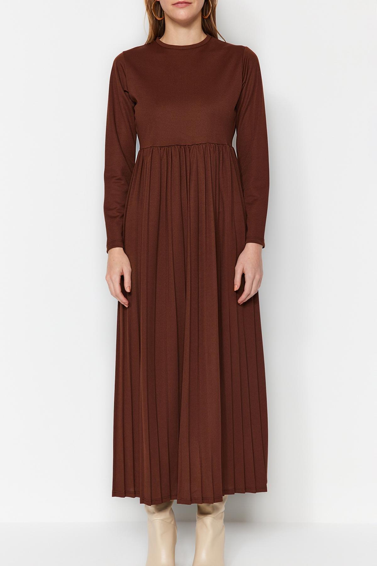 Trendyol - Brown Pleated Scuba Knitted Dress