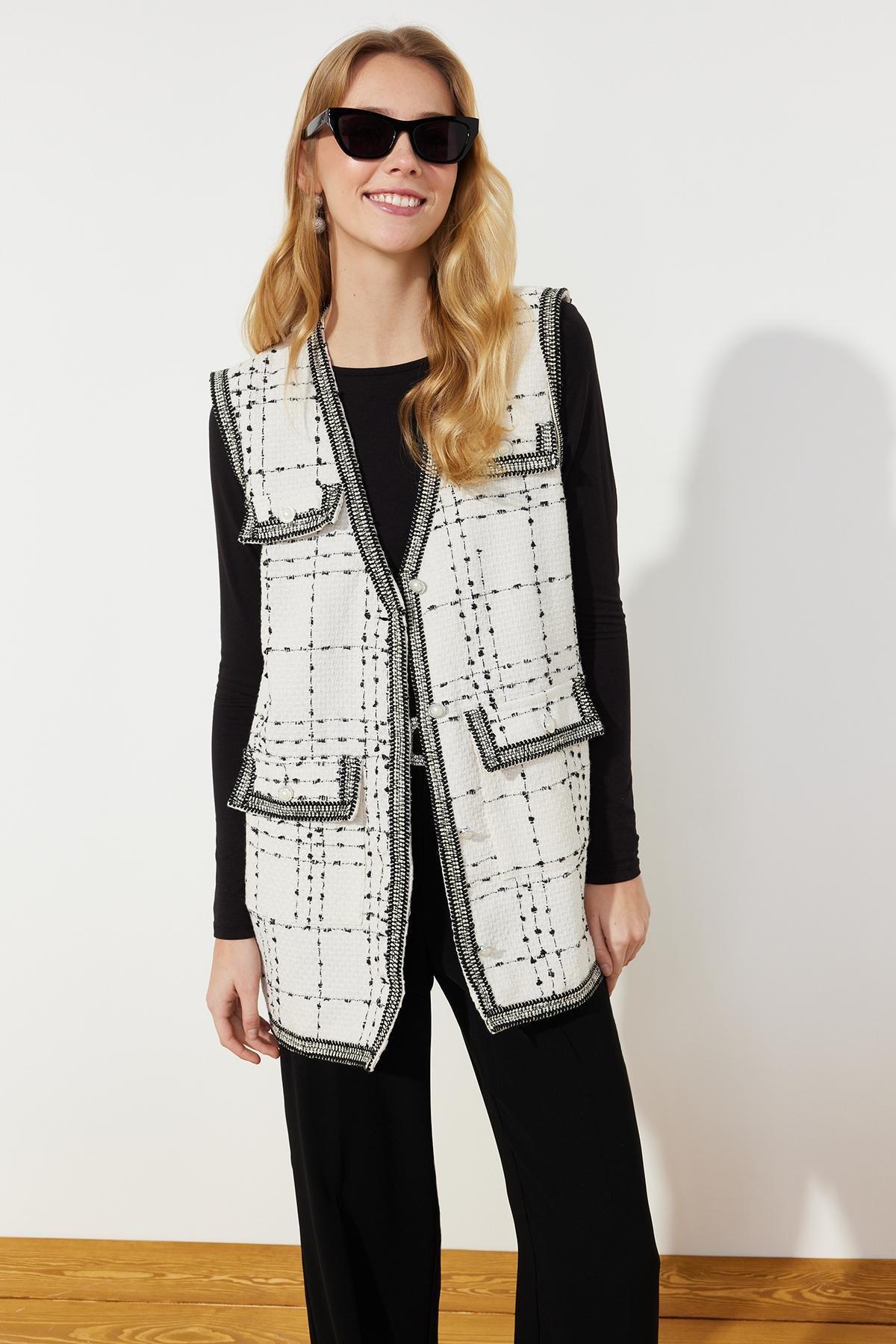 White Detailed Tweed Woven Vest, , large image number 2