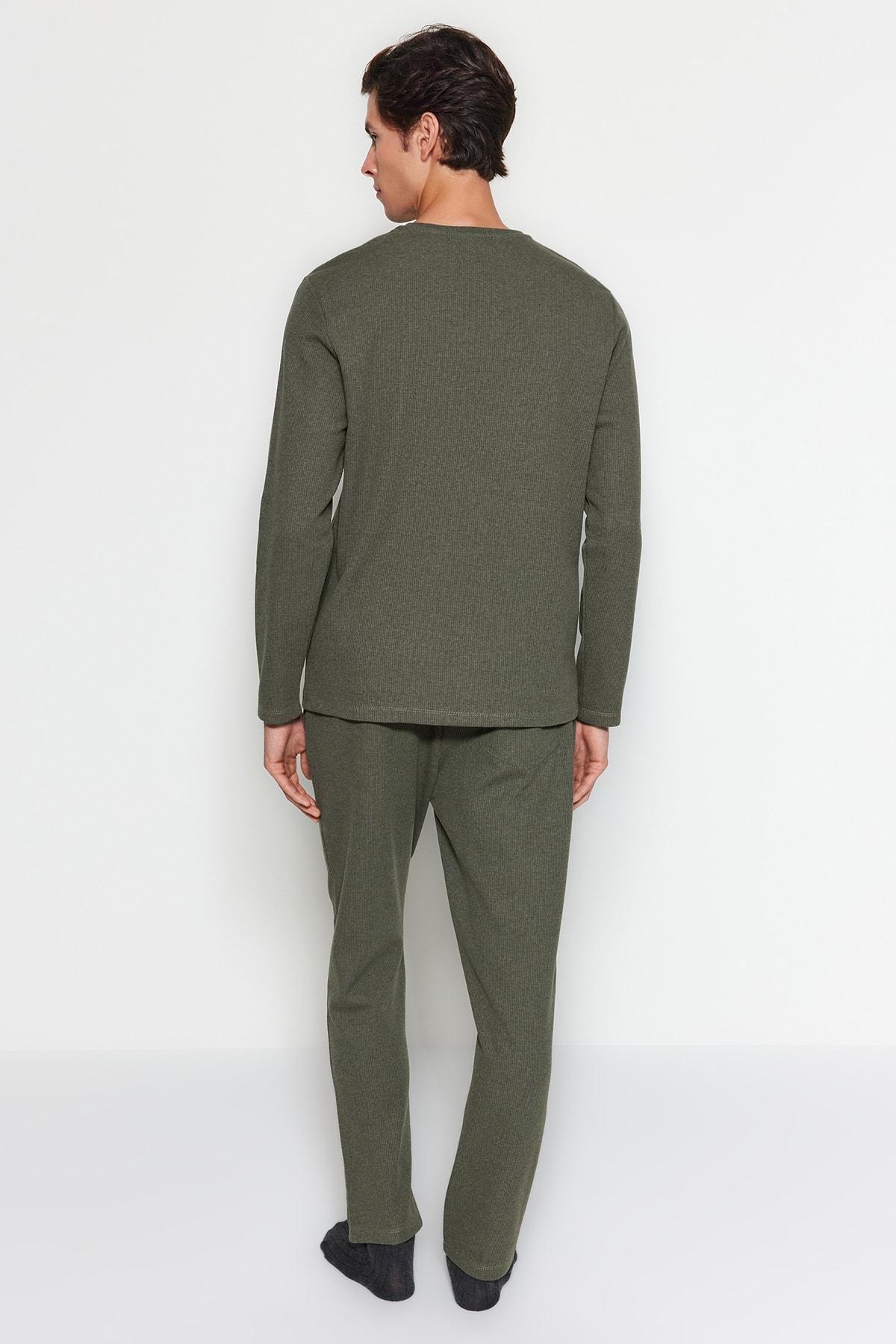 Trendyol - Khaki Regular Waffle Knitted Pyjamas Set