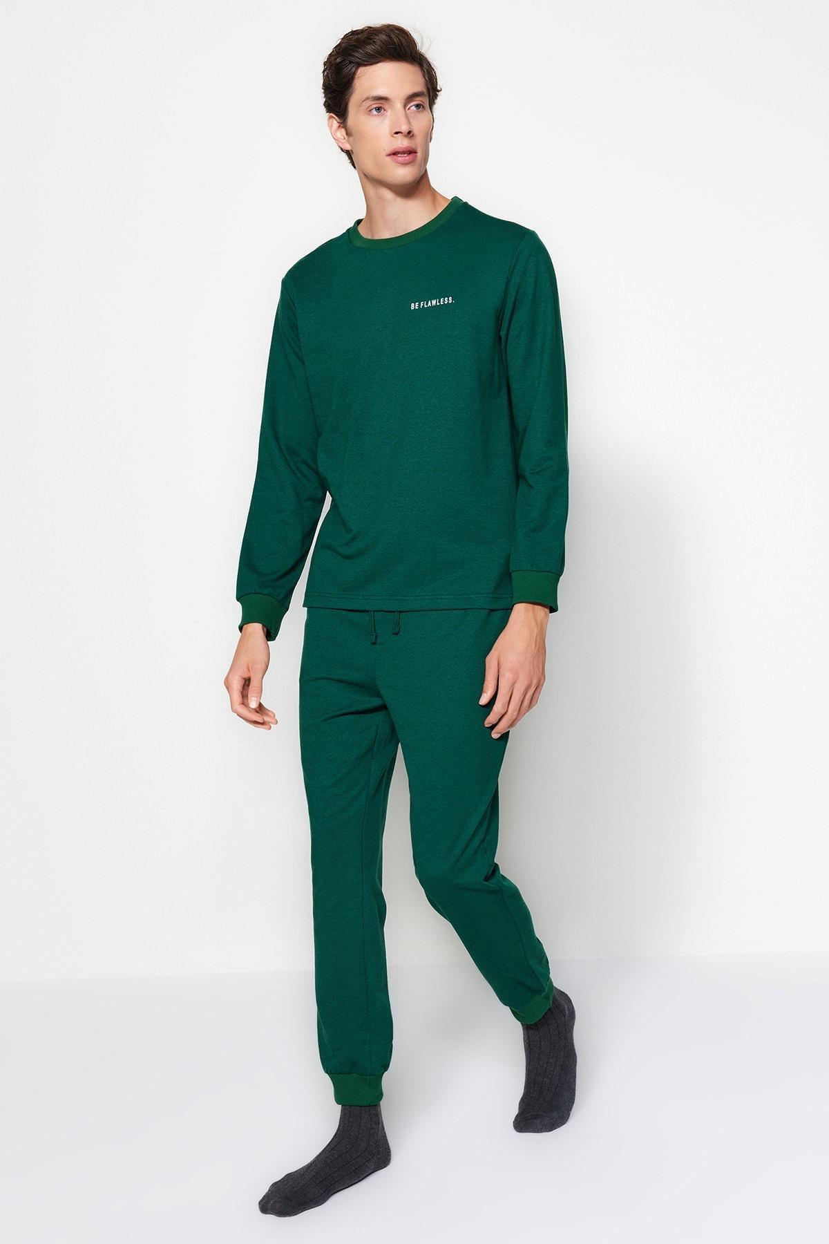 Trendyol - Green Regular Printed Knitted Pyjamas Set