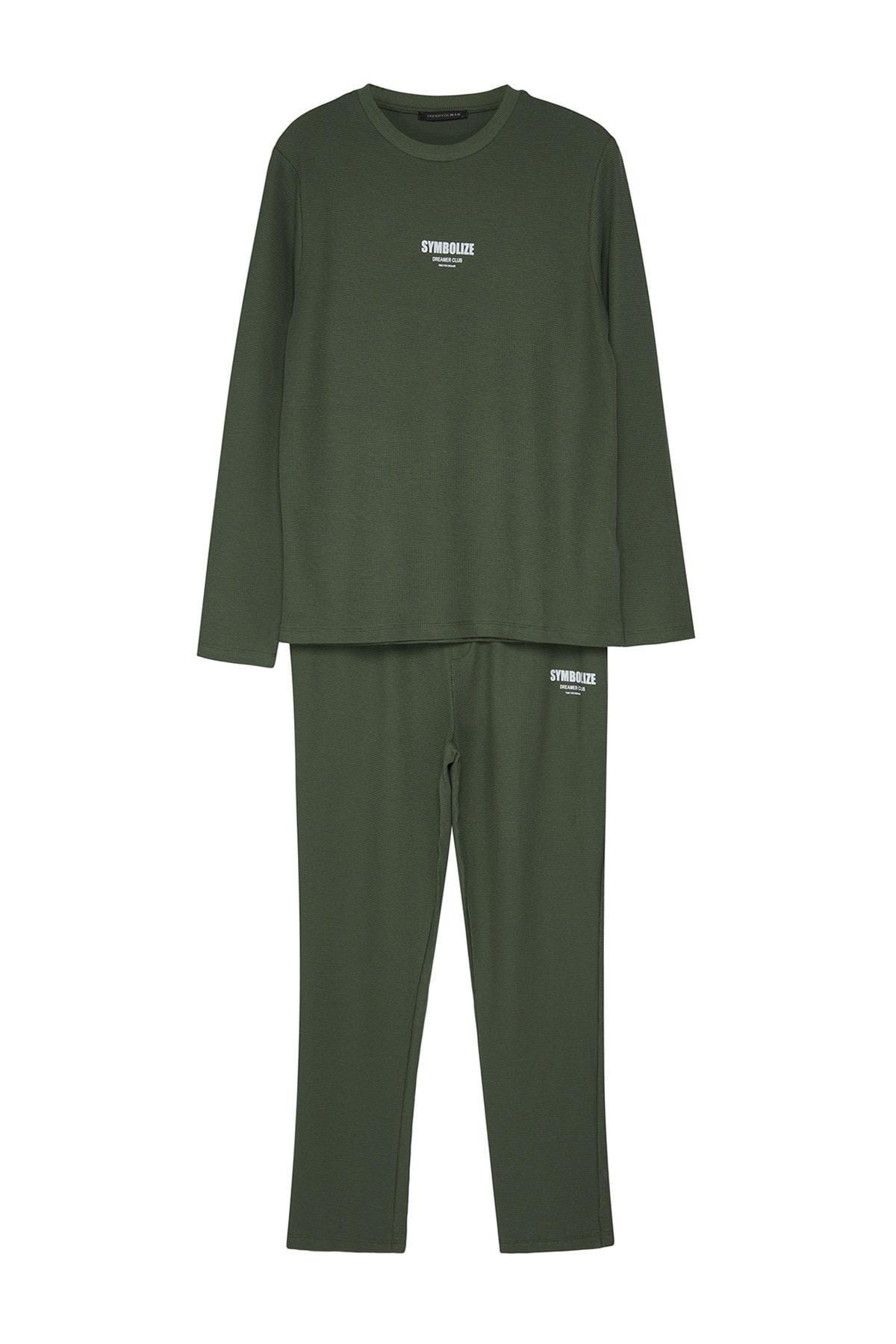 Trendyol - Khaki Regular Printed Knitted Pyjamas Set