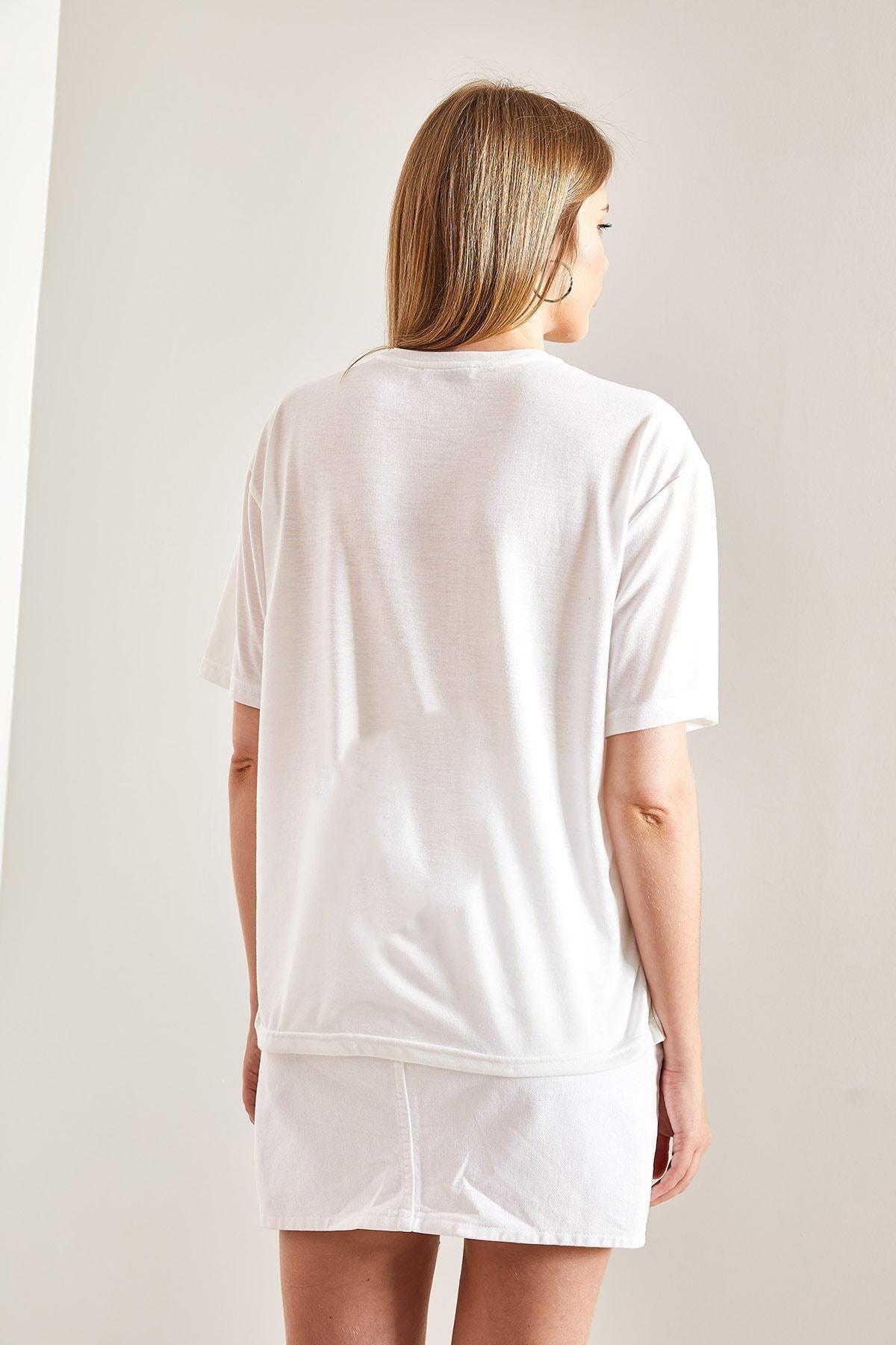 White Daisy Embroidered Tshirt, White, medium