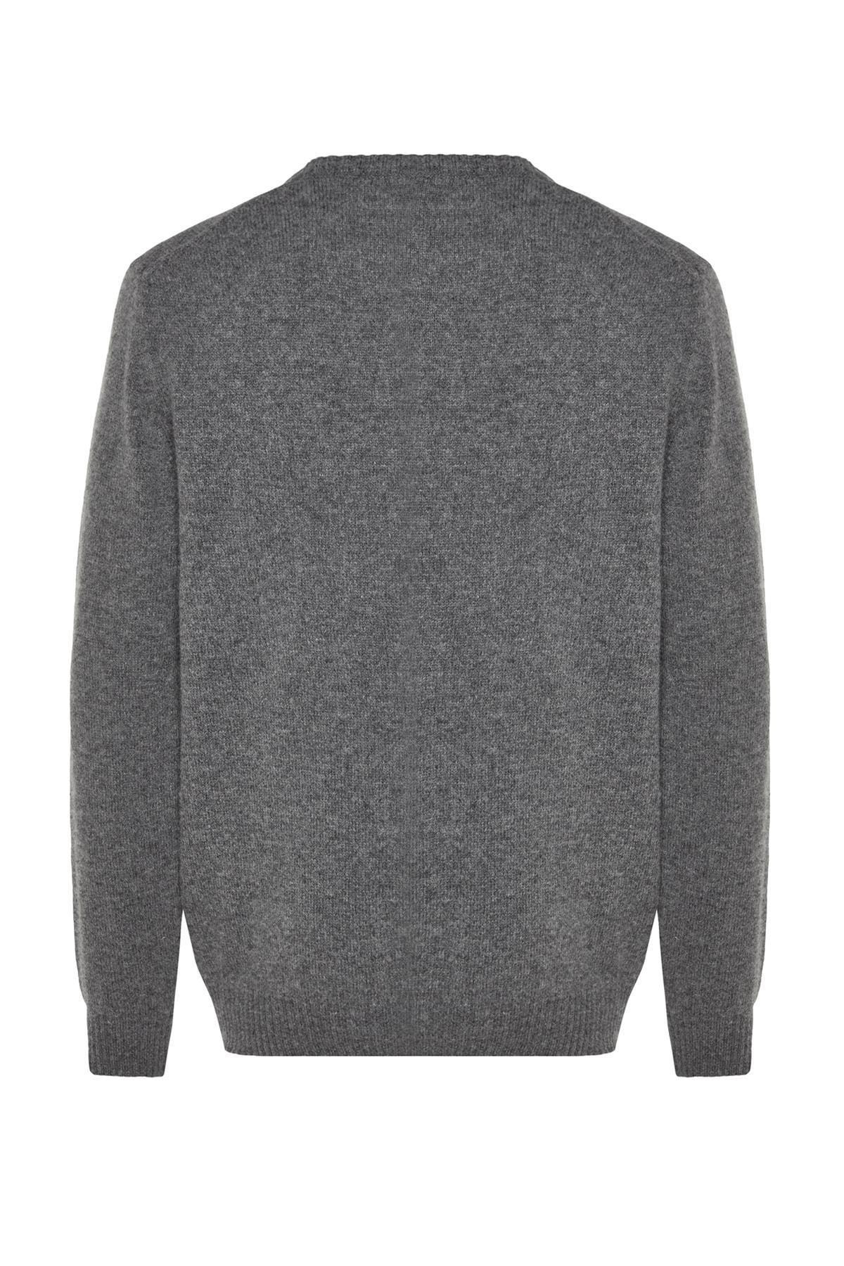 Trendyol - Gray Crew Neck Limited Edition Knitted Sweater<br>
