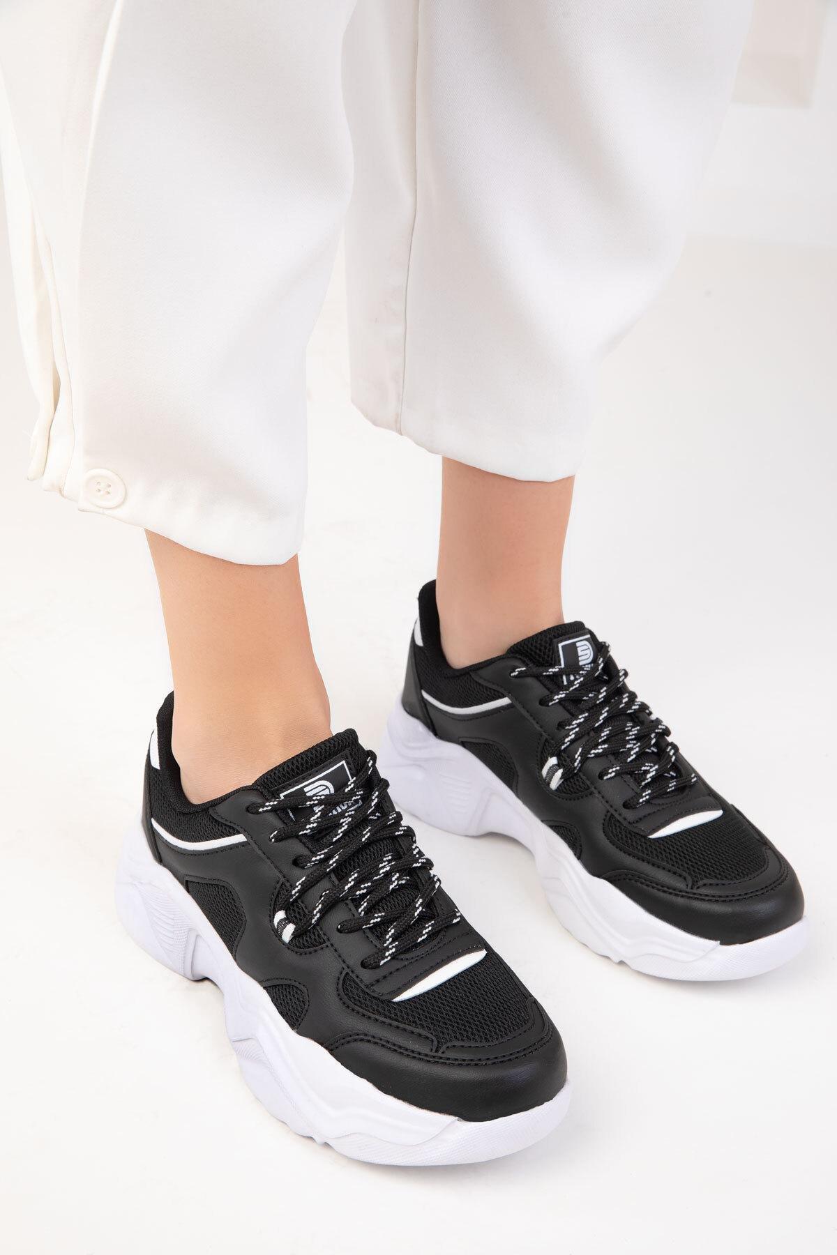 Black Casual Lace-Up Sneakers, , large image number 3