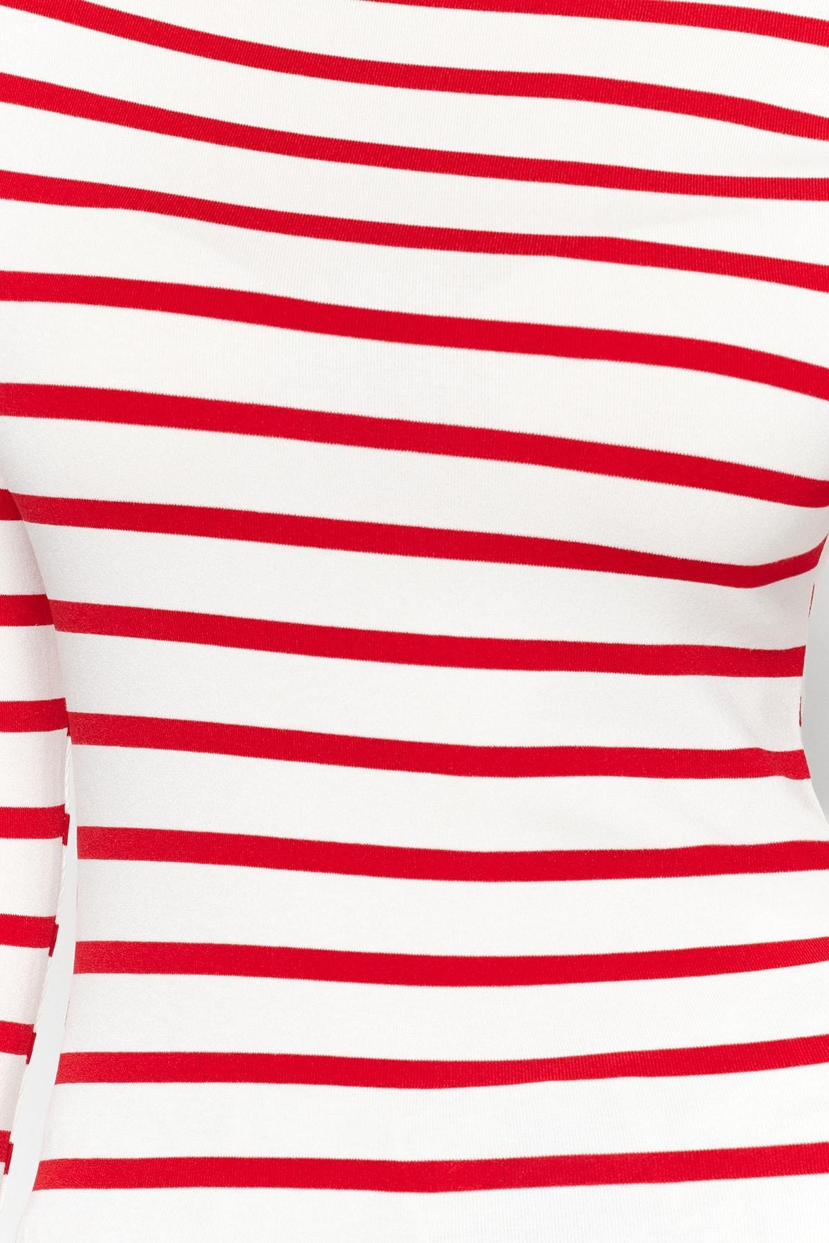 Trendyol - Red Striped Collared Knitted Blouse