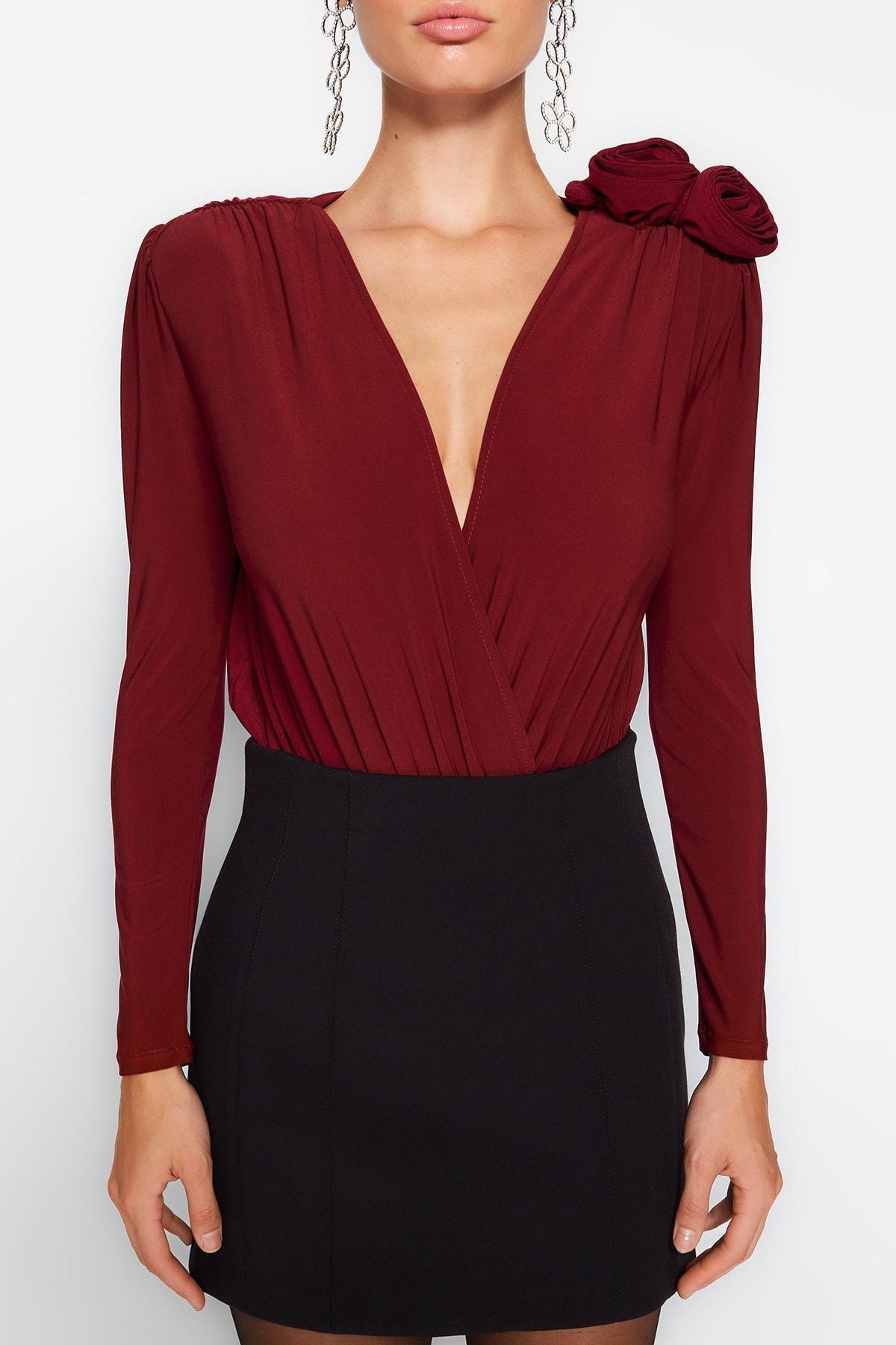 Red Low V-Neck Bodysuit, , large image number 3