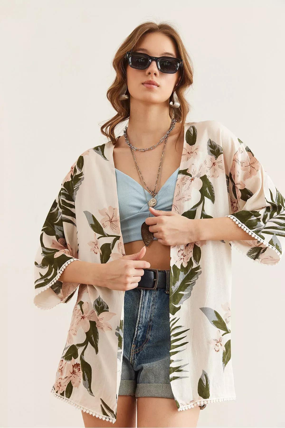 Beige Floral Kimono, , large image number 4