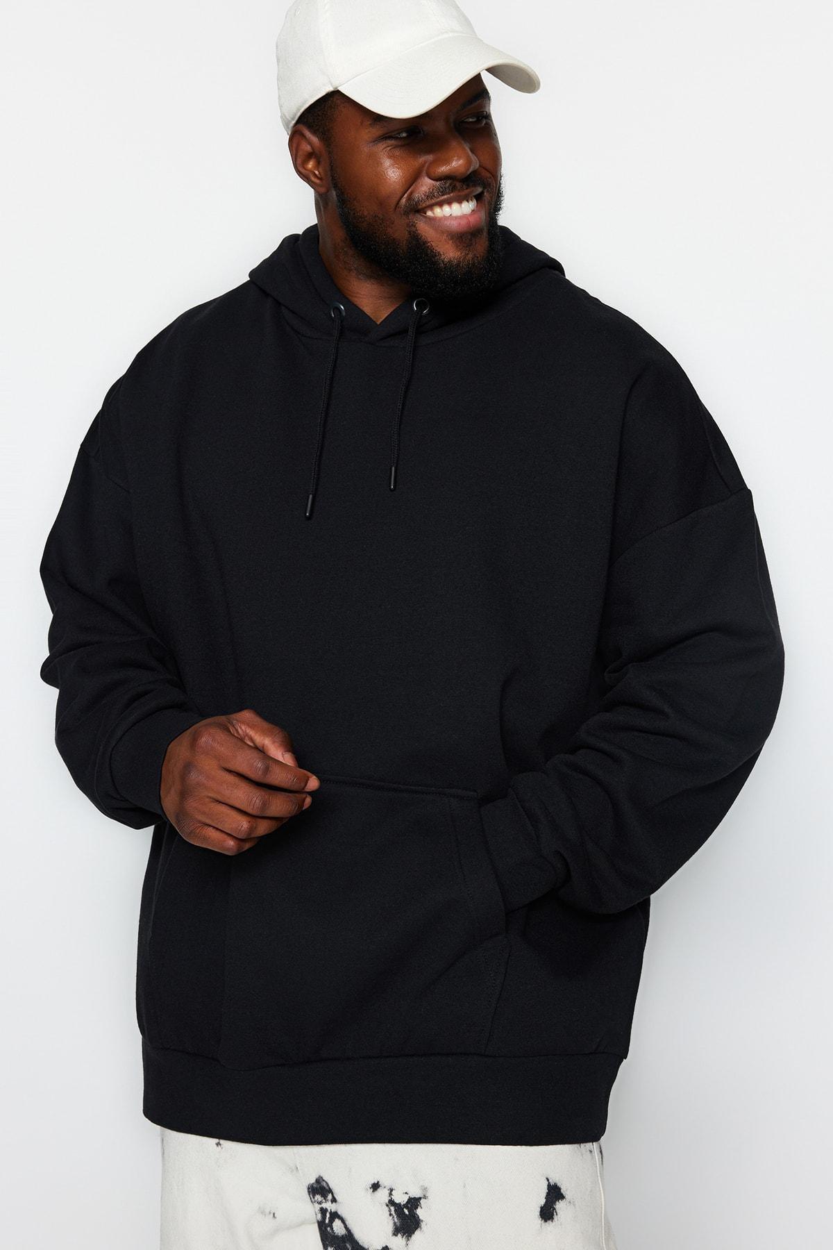 Black Plus Size Oversized Sweater, , large image number 0