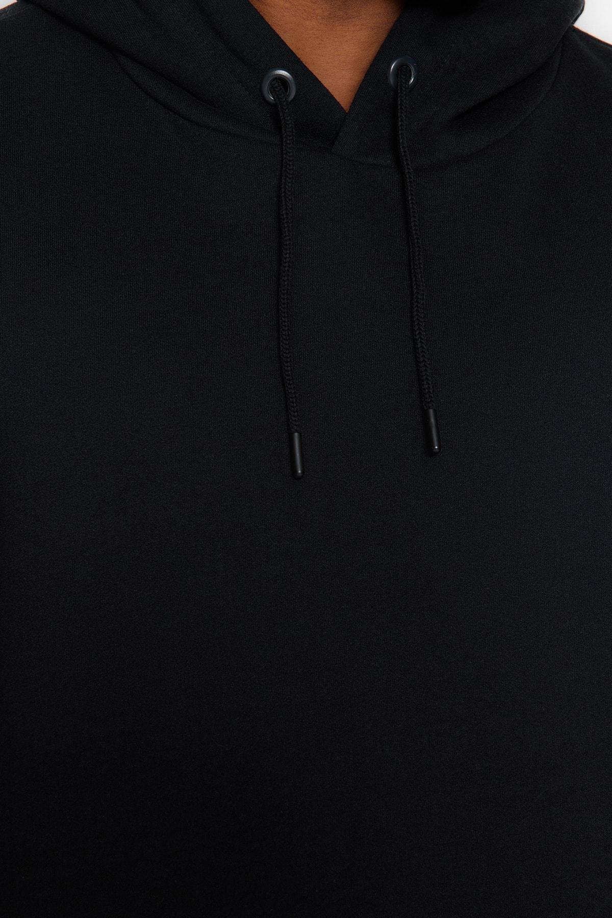 Black Plus Size Oversized Sweater, , large image number 3