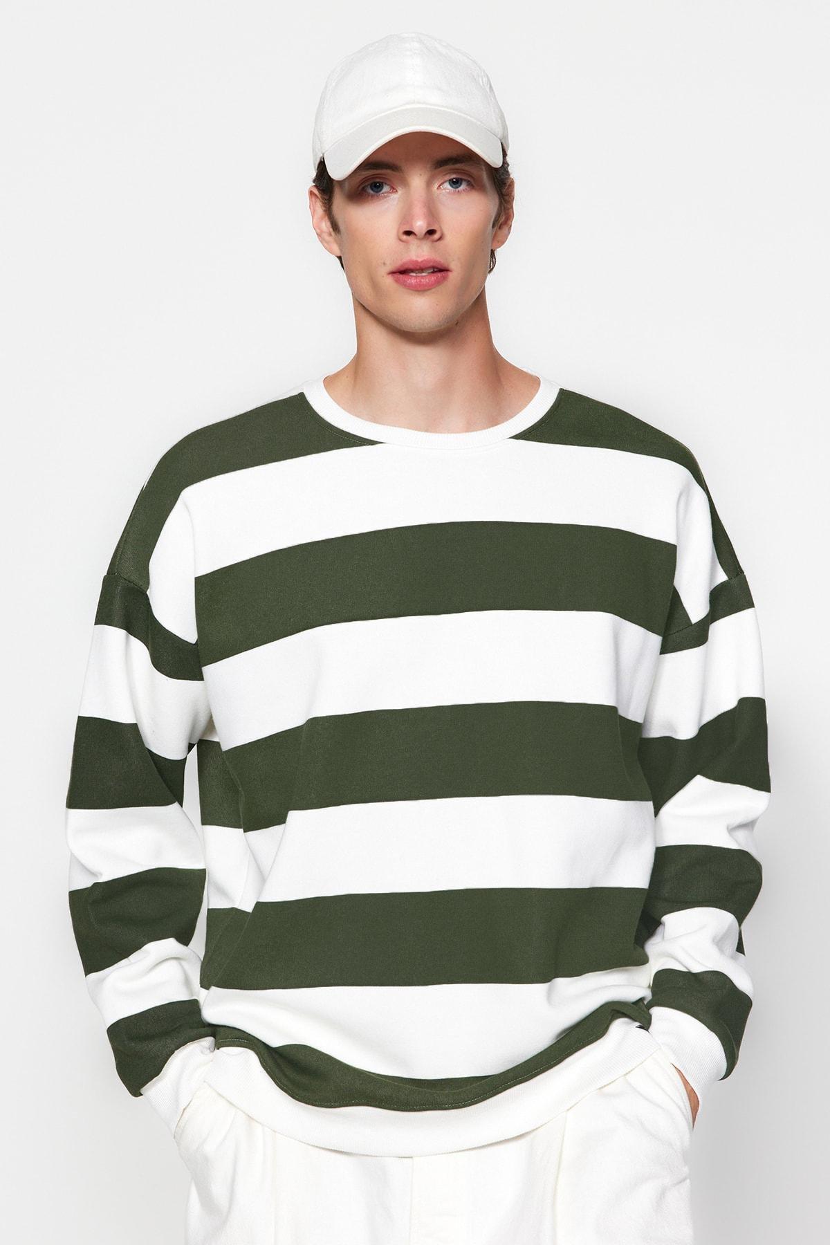 Green Striped Oversized Sweatshirt, , large image number 2
