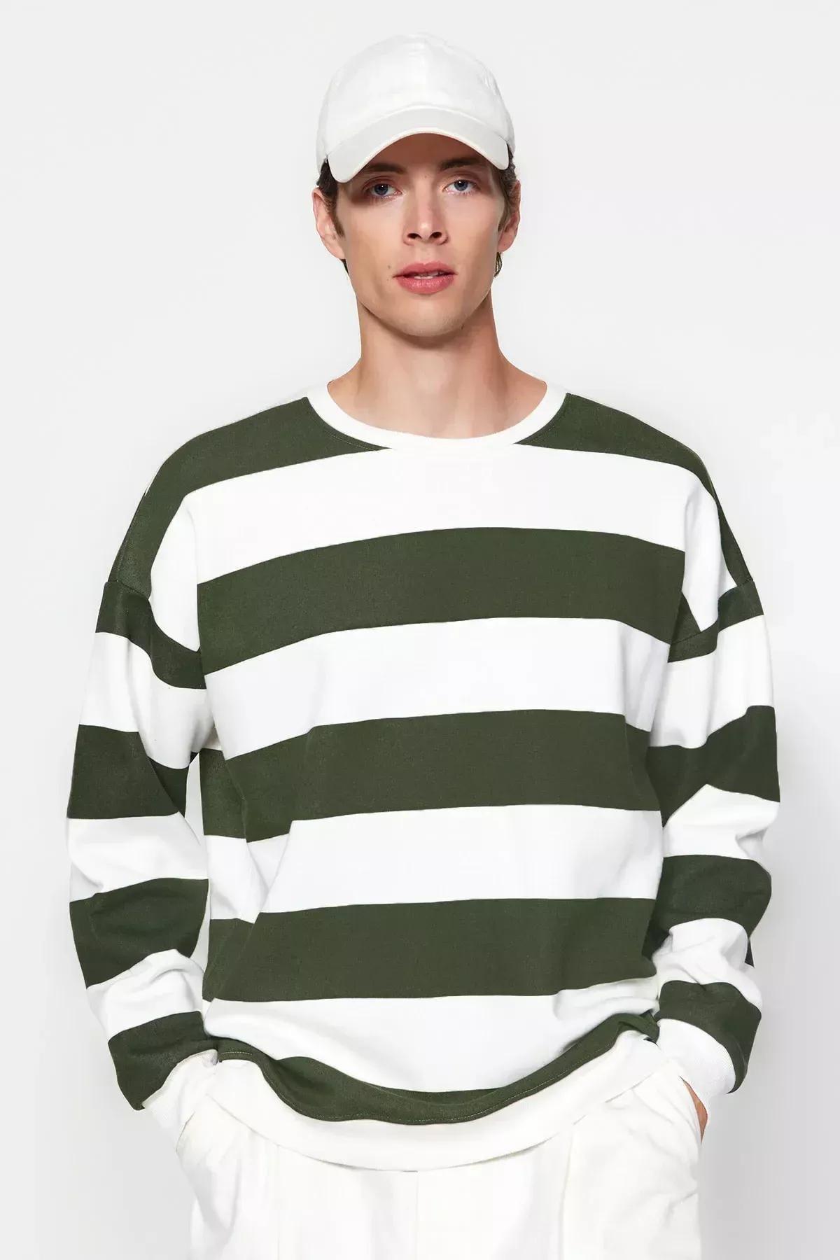 Green Striped Oversized Sweatshirt, , large image number 2