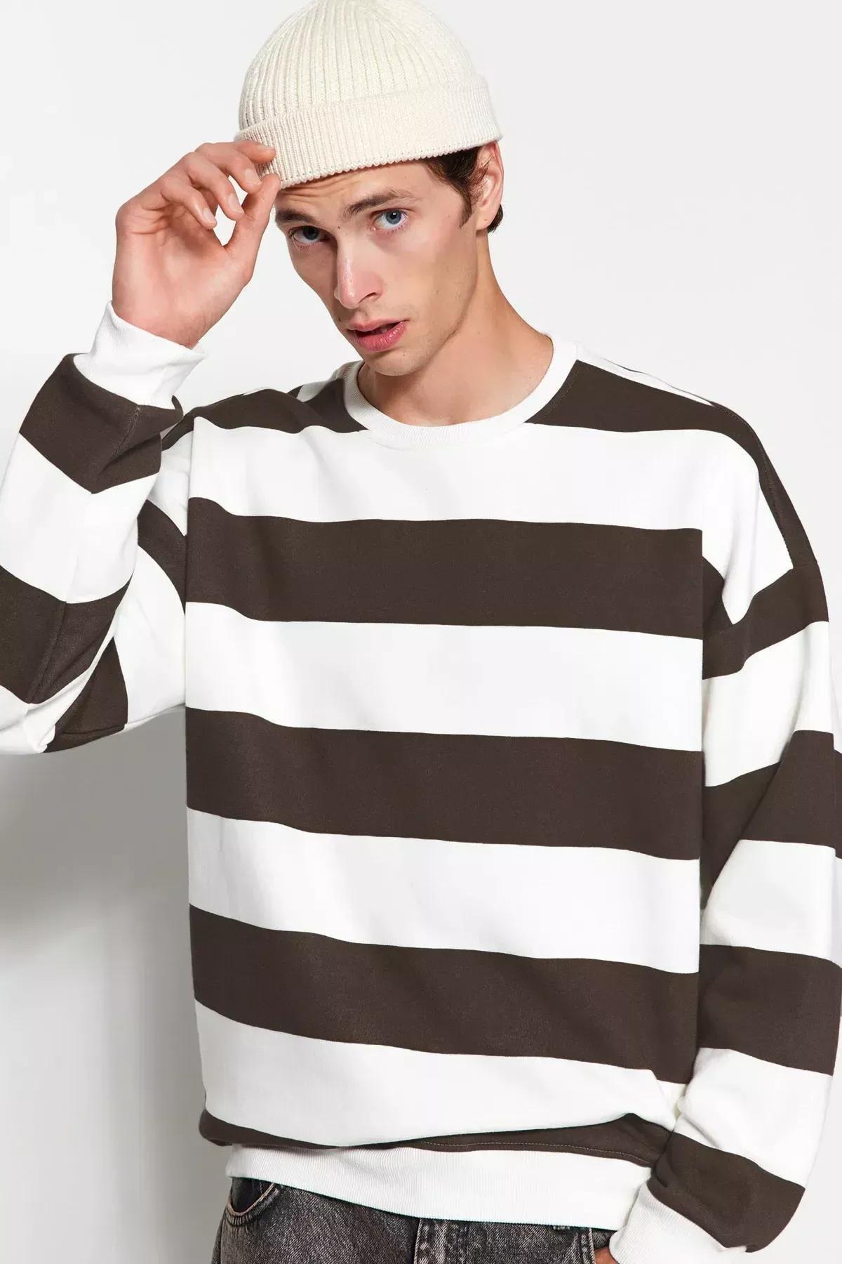 Beige Striped Oversized Sweatshirt, , large image number 2