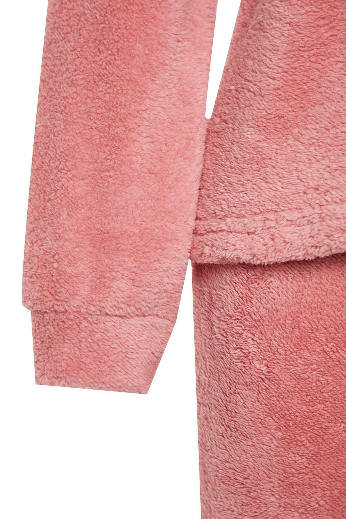 Trendyol - Pink Knitted Pyjamas Set
