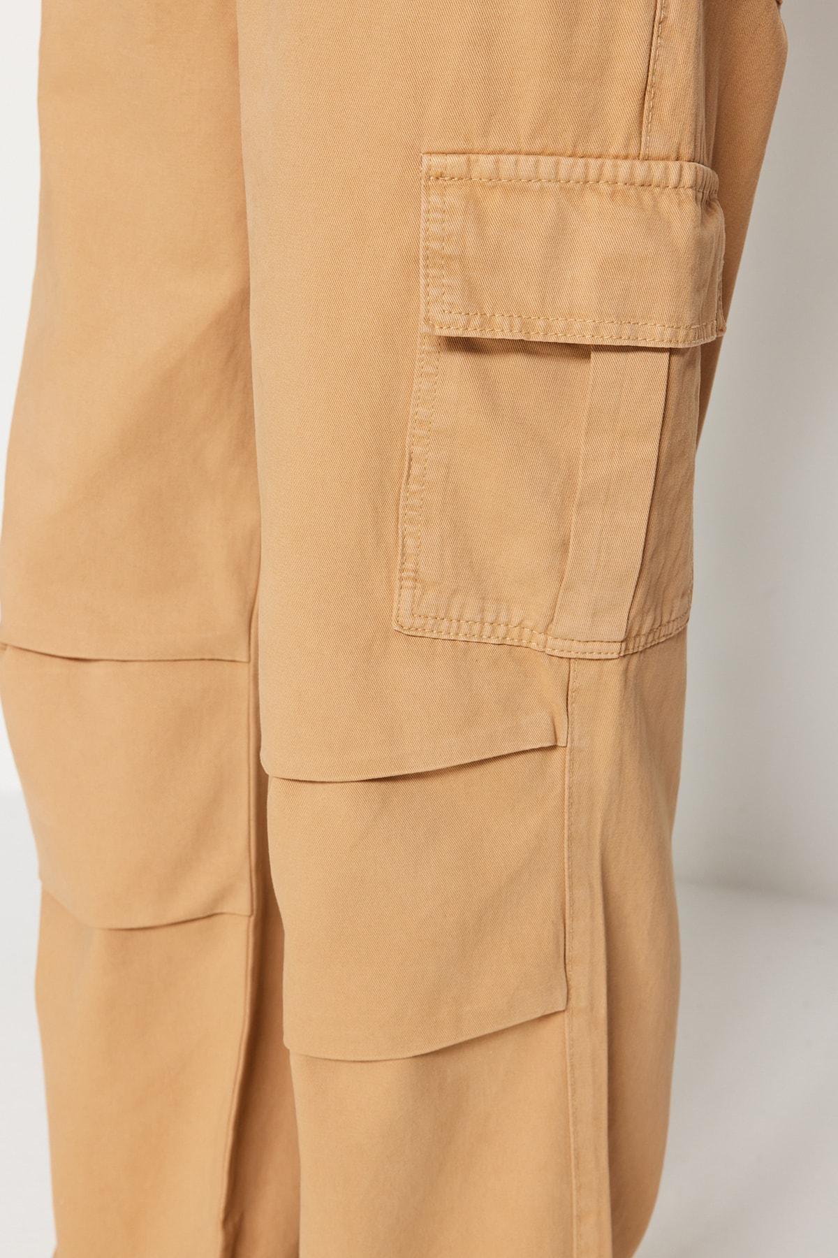 Beige Wide-Cut Elastic Waist Cargo Jeans, CAMEL, large image number 3