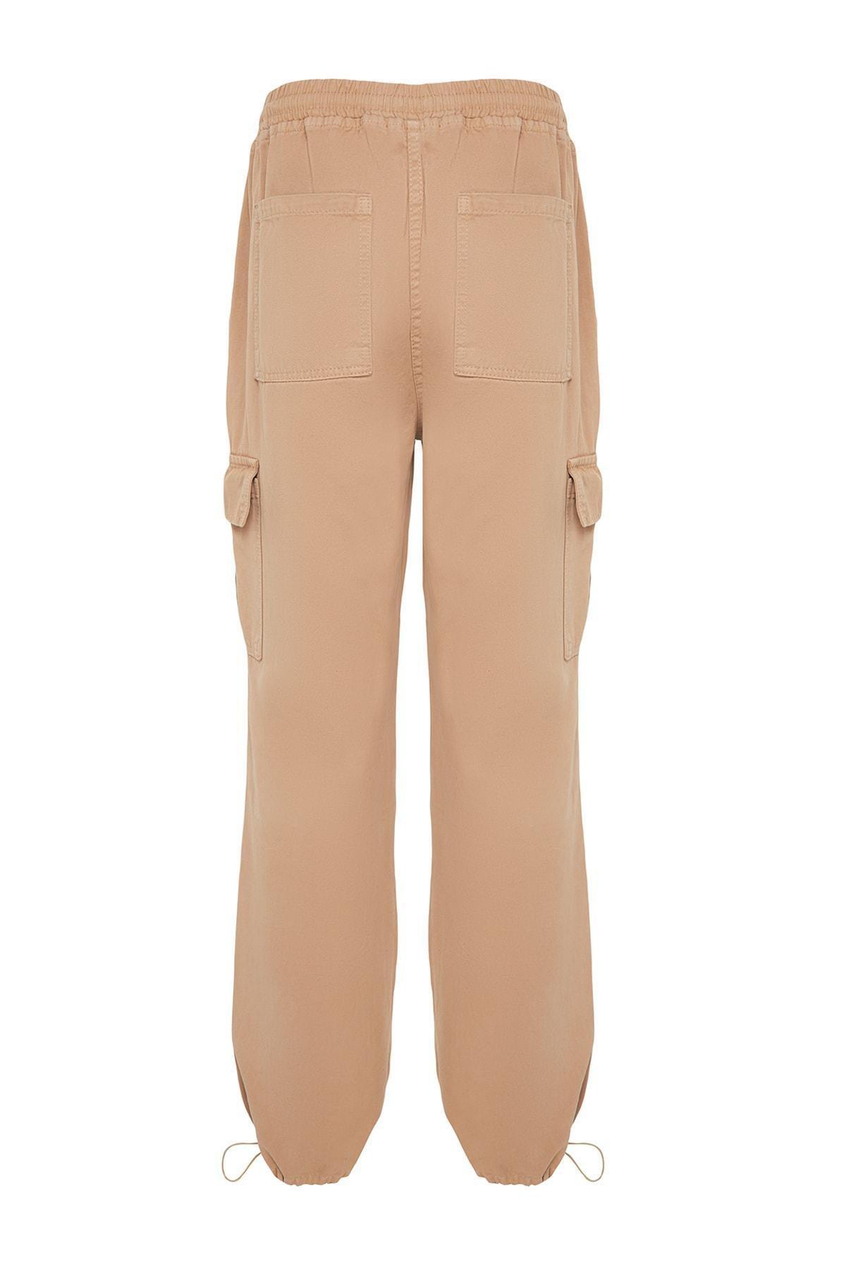 Trendyol - Beige Wide-Cut Elastic Waist Cargo Jeans