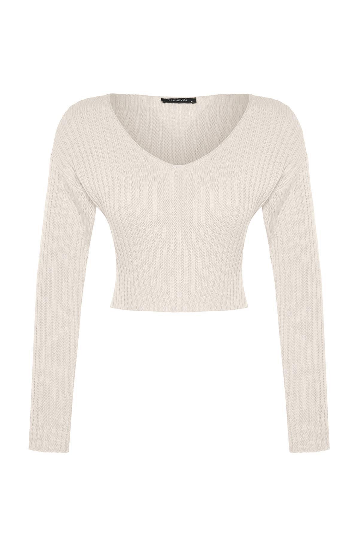 Trendyol - Ecru V-Neck Cropped Knitted Sweater