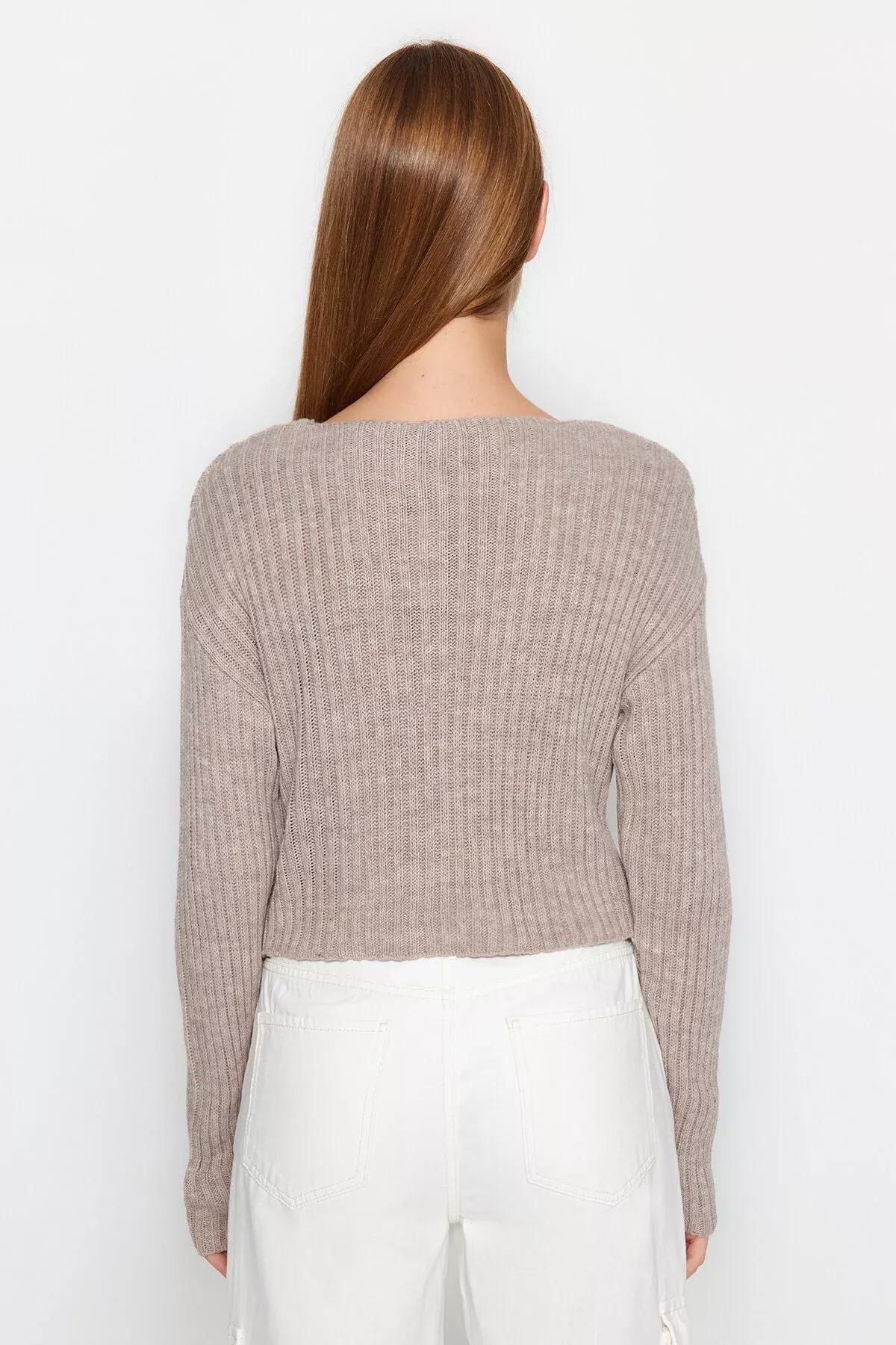Beige V-Neck Cropped Knitted Sweater, Mink, large image number 4