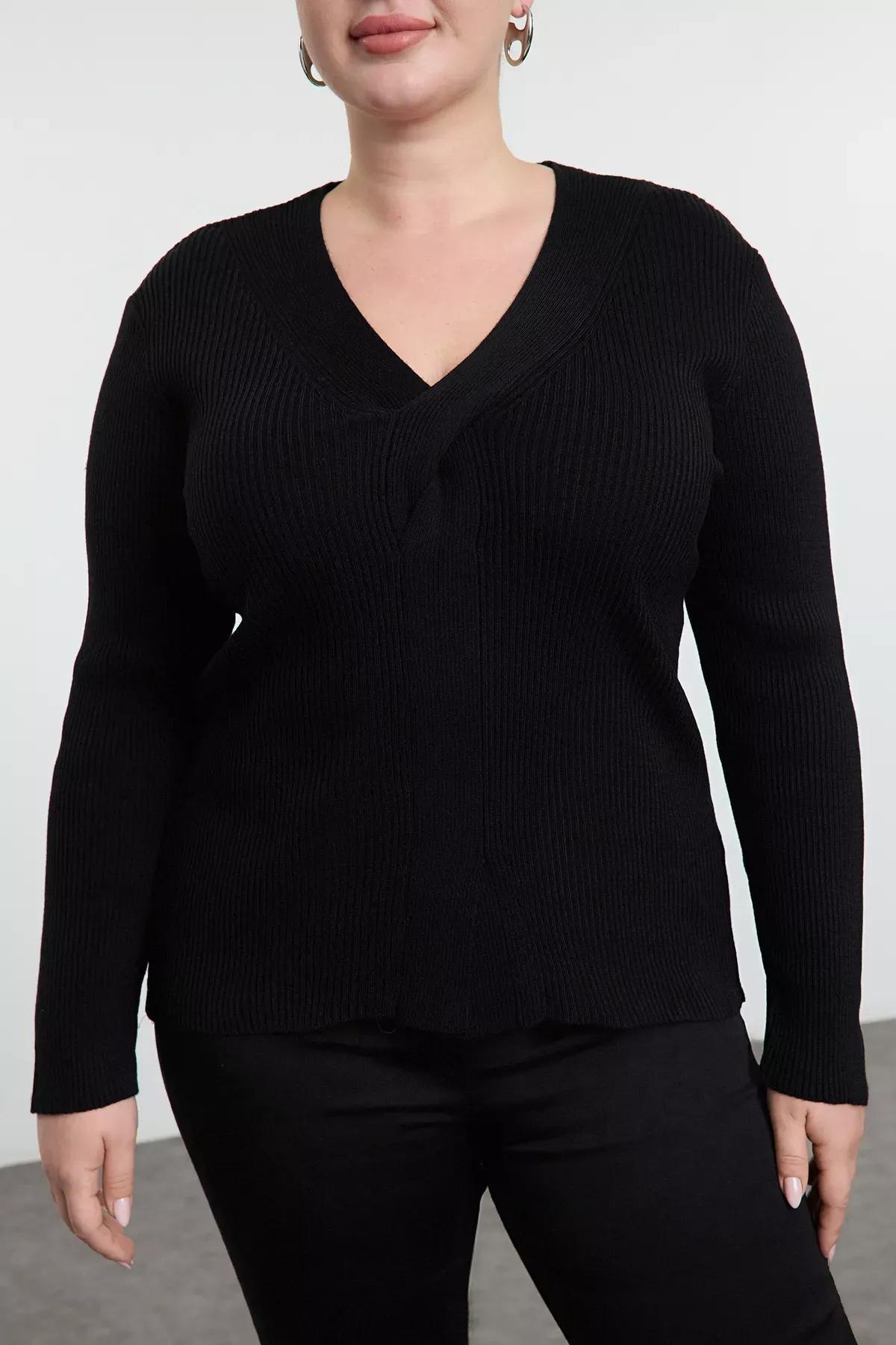 Black V-Neck Knit Sweater, , large image number 3