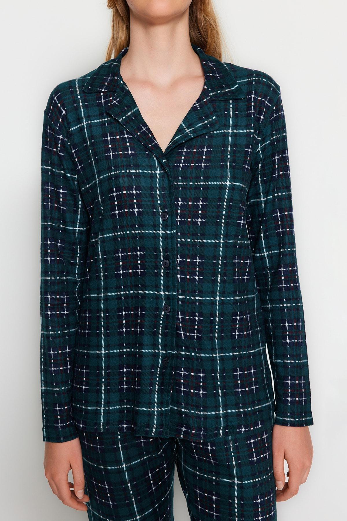 Trendyol - Green Checkered Knitted Pyjamas Set.<br>