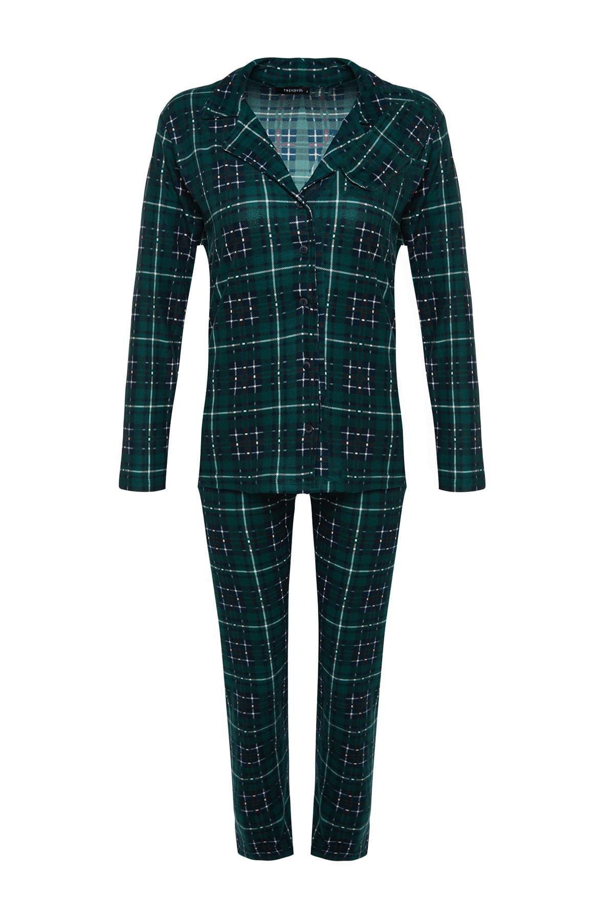 Trendyol - Green Checkered Knitted Pyjamas Set.<br>