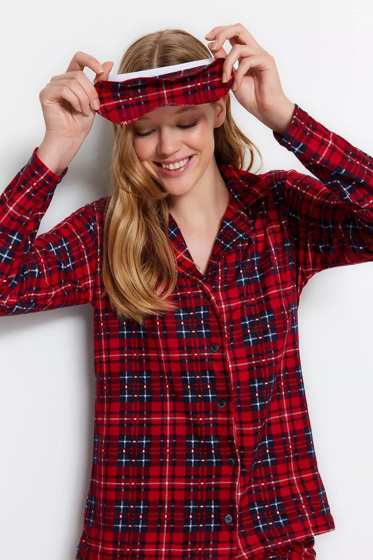 Red Checkered Knitted Pyjamas Set, Red, large image number 0