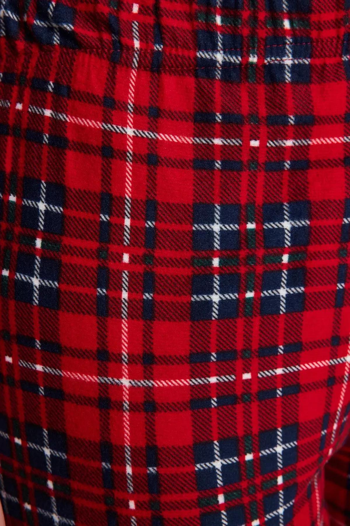 Red Checkered Knitted Pyjamas Set, Red, large image number 6