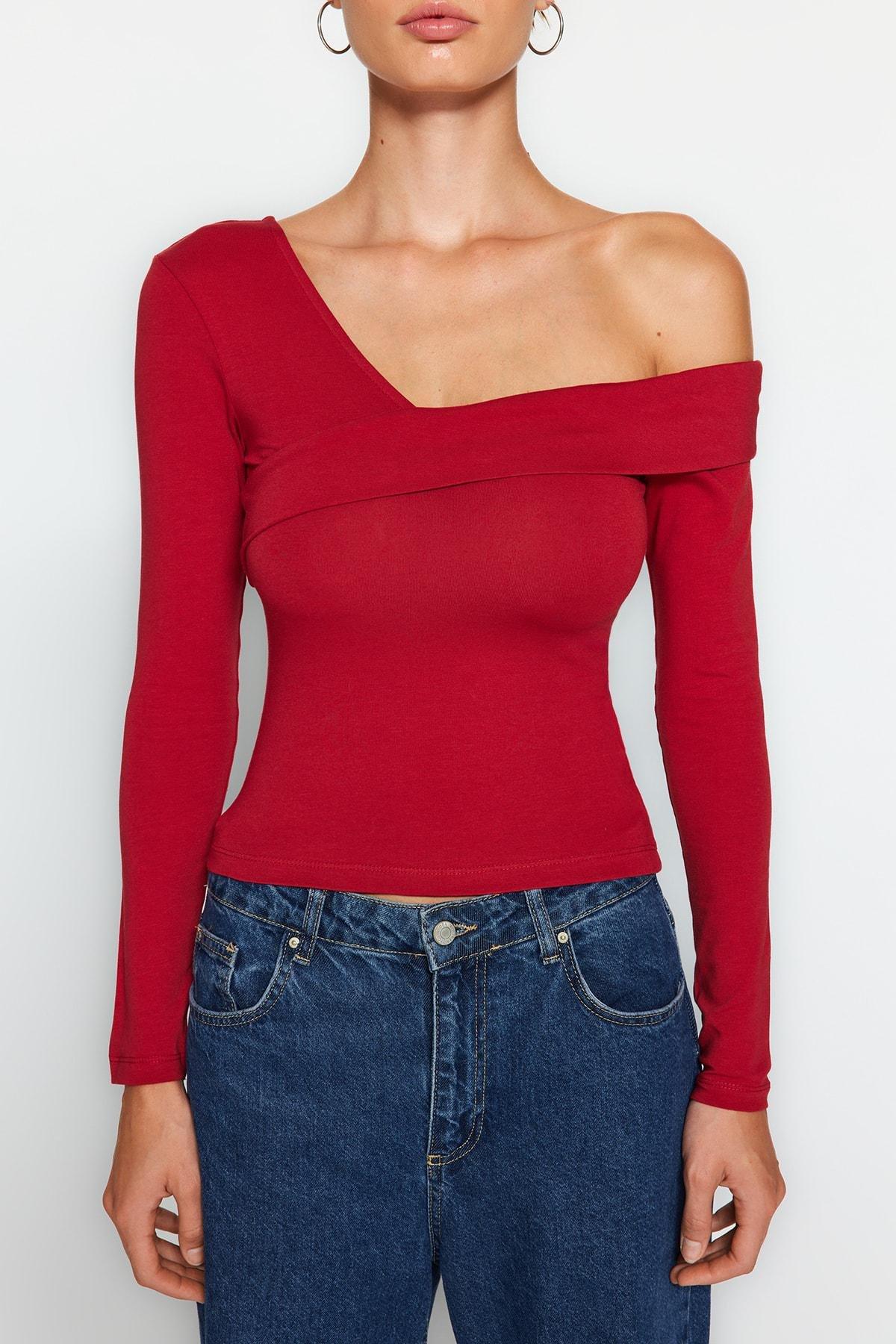 Trendyol - Red Ruffled Knitted Blouse