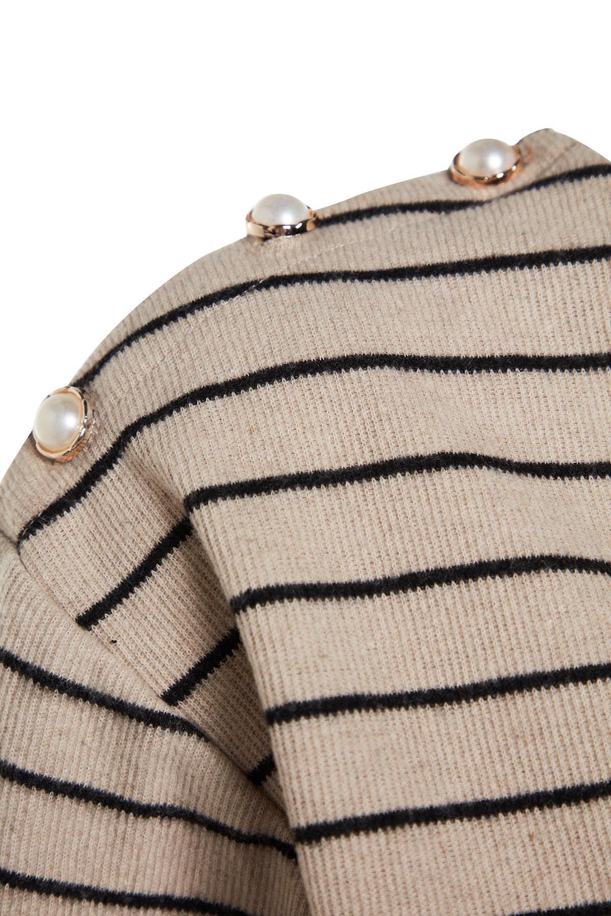 Trendyol - Beige Striped Pearl Knitted Blouse