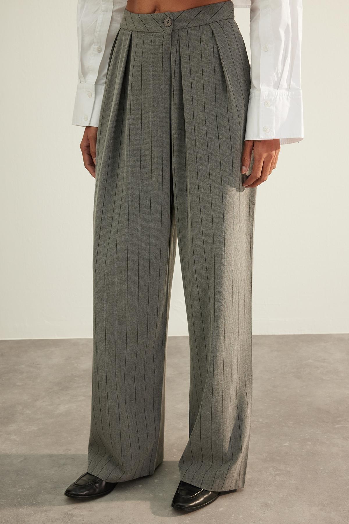 Trendyol - Grey Striped Knitted Trousers