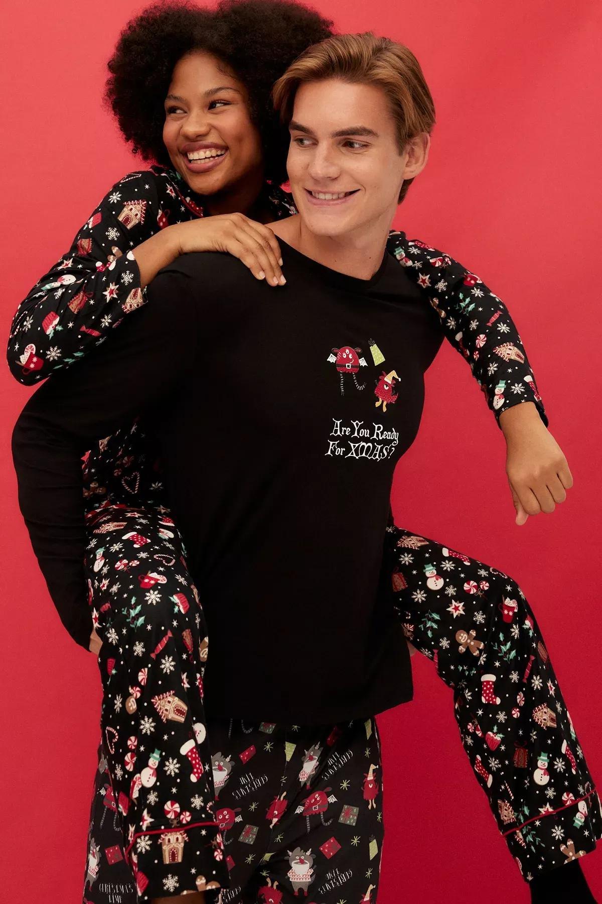 Black Christmas Knitted Pyjamas Set, BLACK, large image number 0