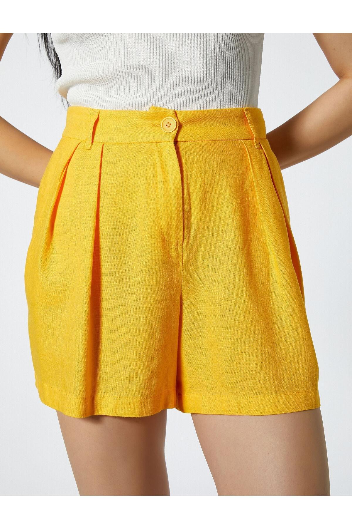 Koton - Yellow Loose Cut Pleated Shorts