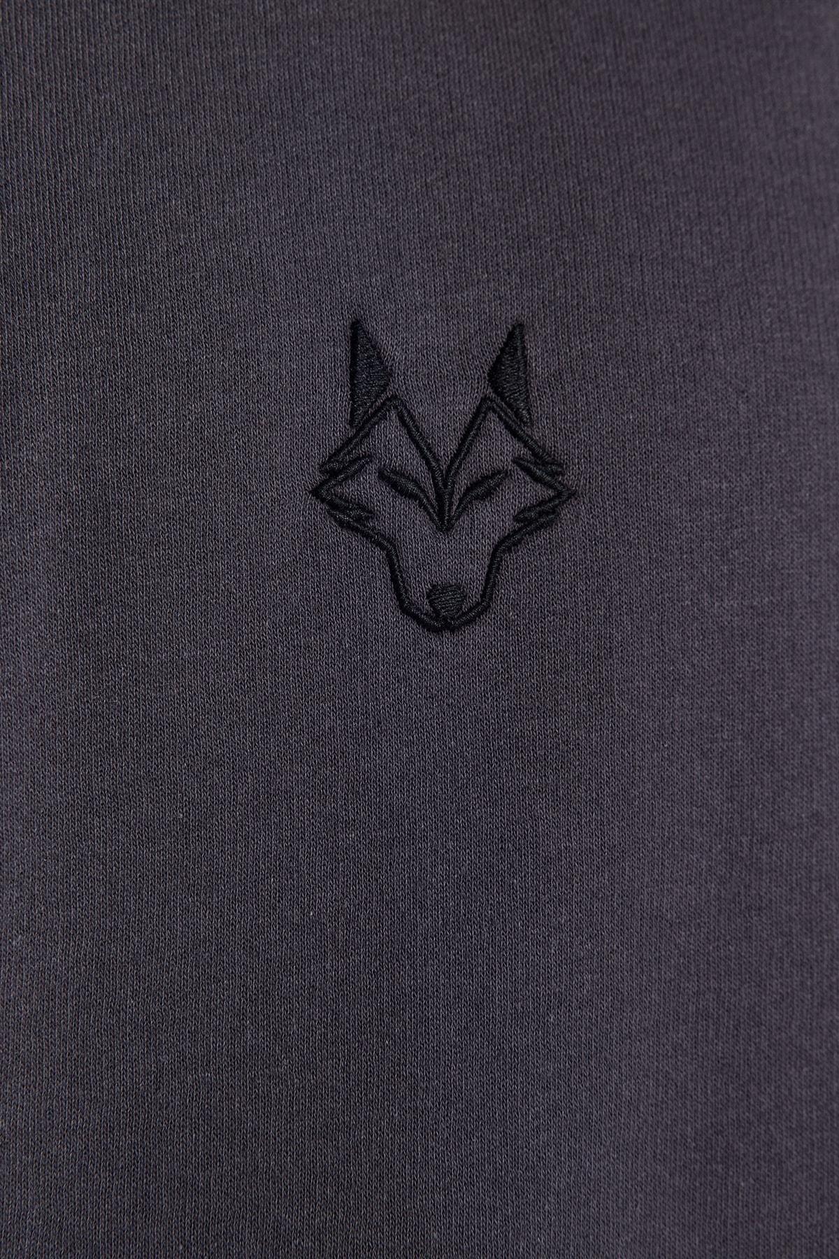 Grey Wolf Embroidered Hoodie, , large image number 3