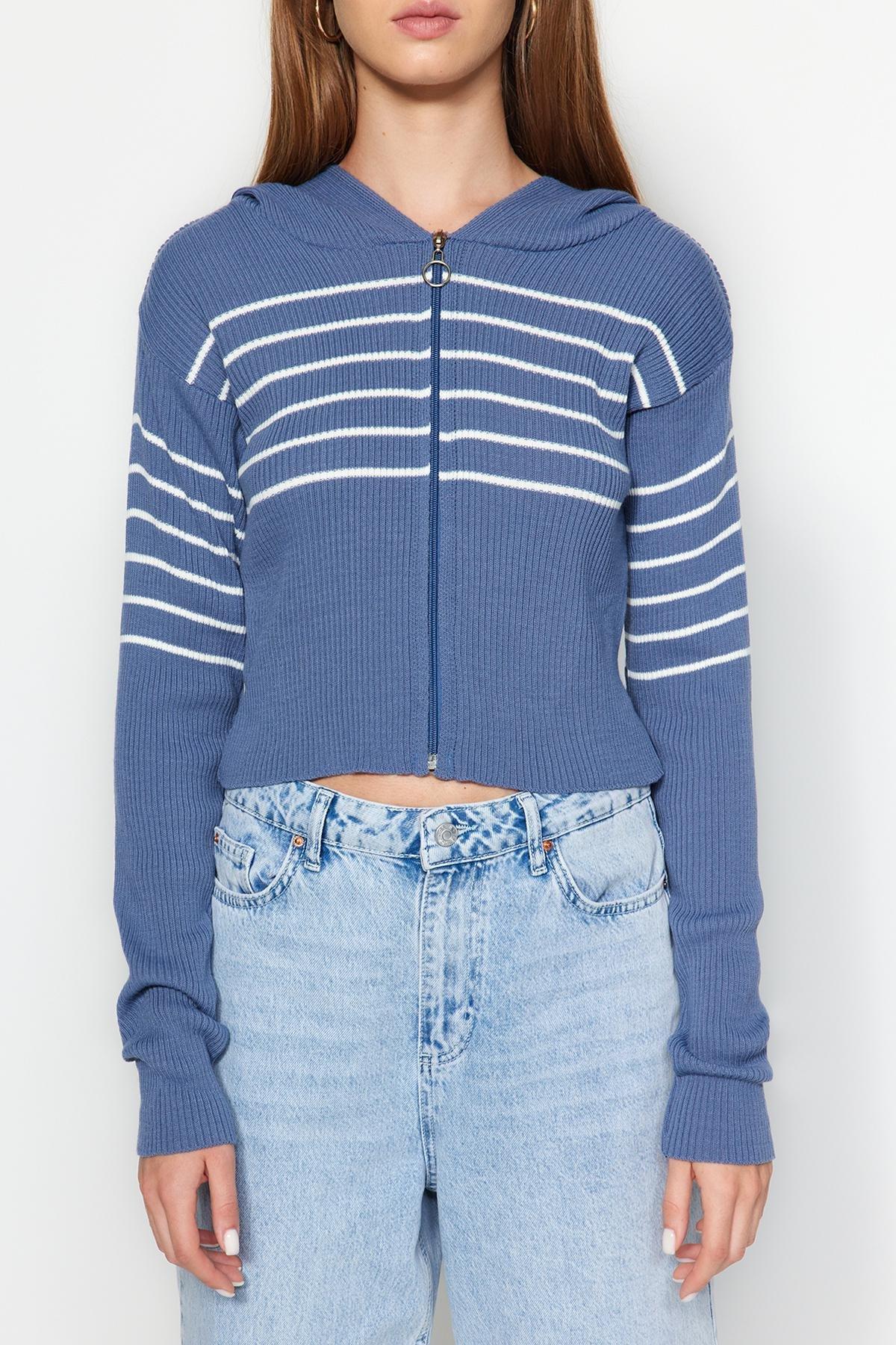Blue Cropped Hooded Knitted Cardigan, Indigo, large image number 3