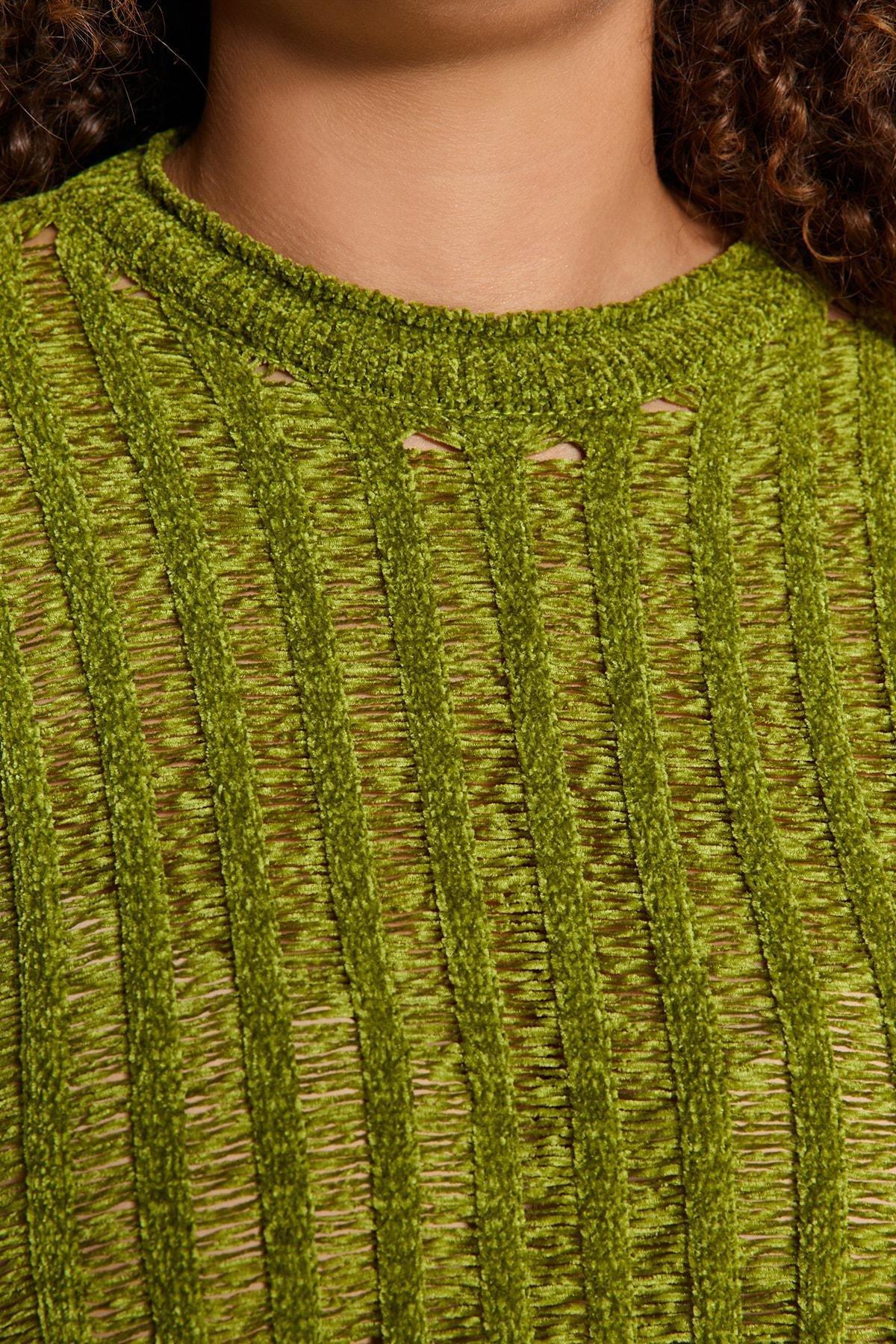 Trendyol - Green Perforated Knitted Sweater