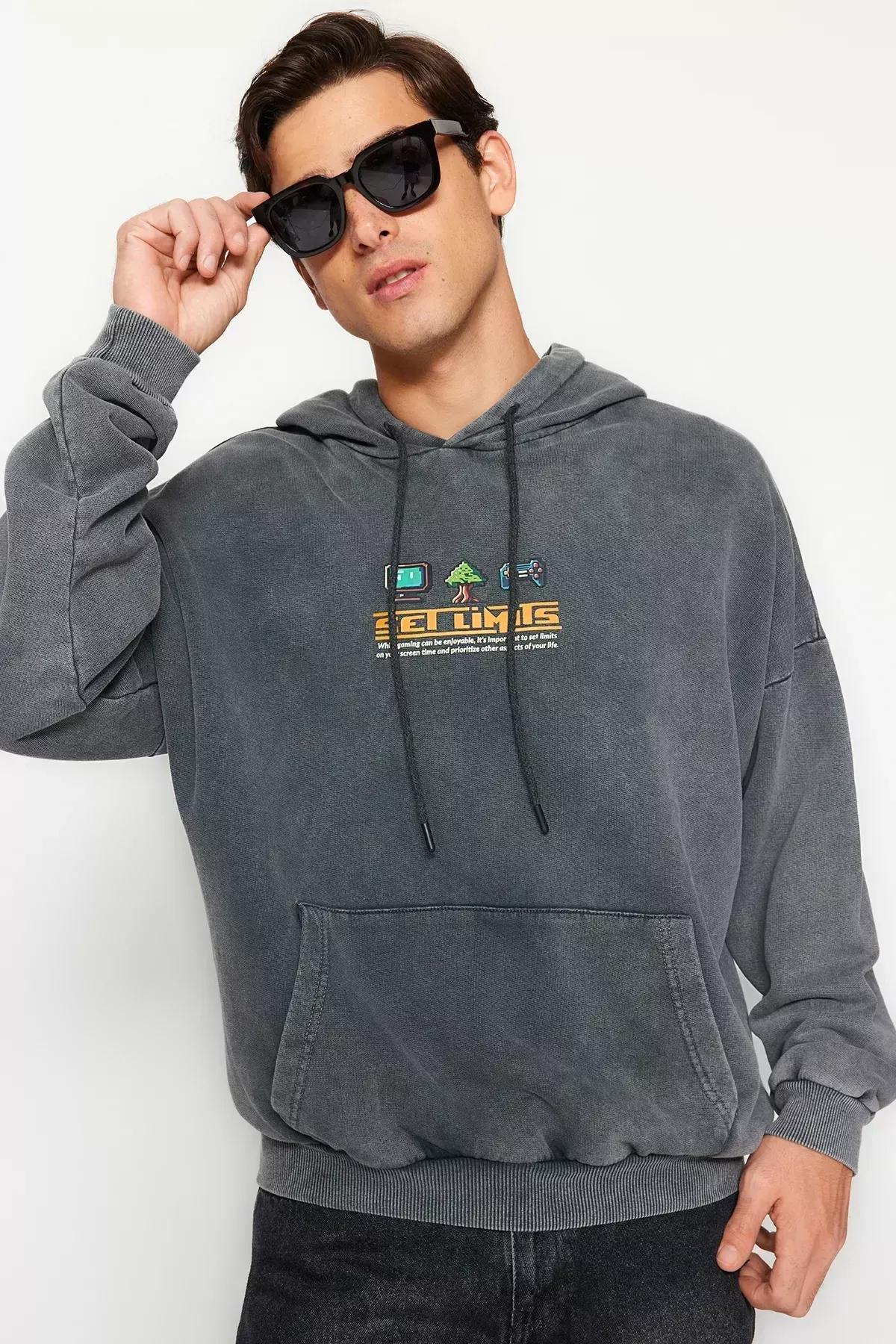 Grey Wide Printed Sweatshirt, , large image number 8