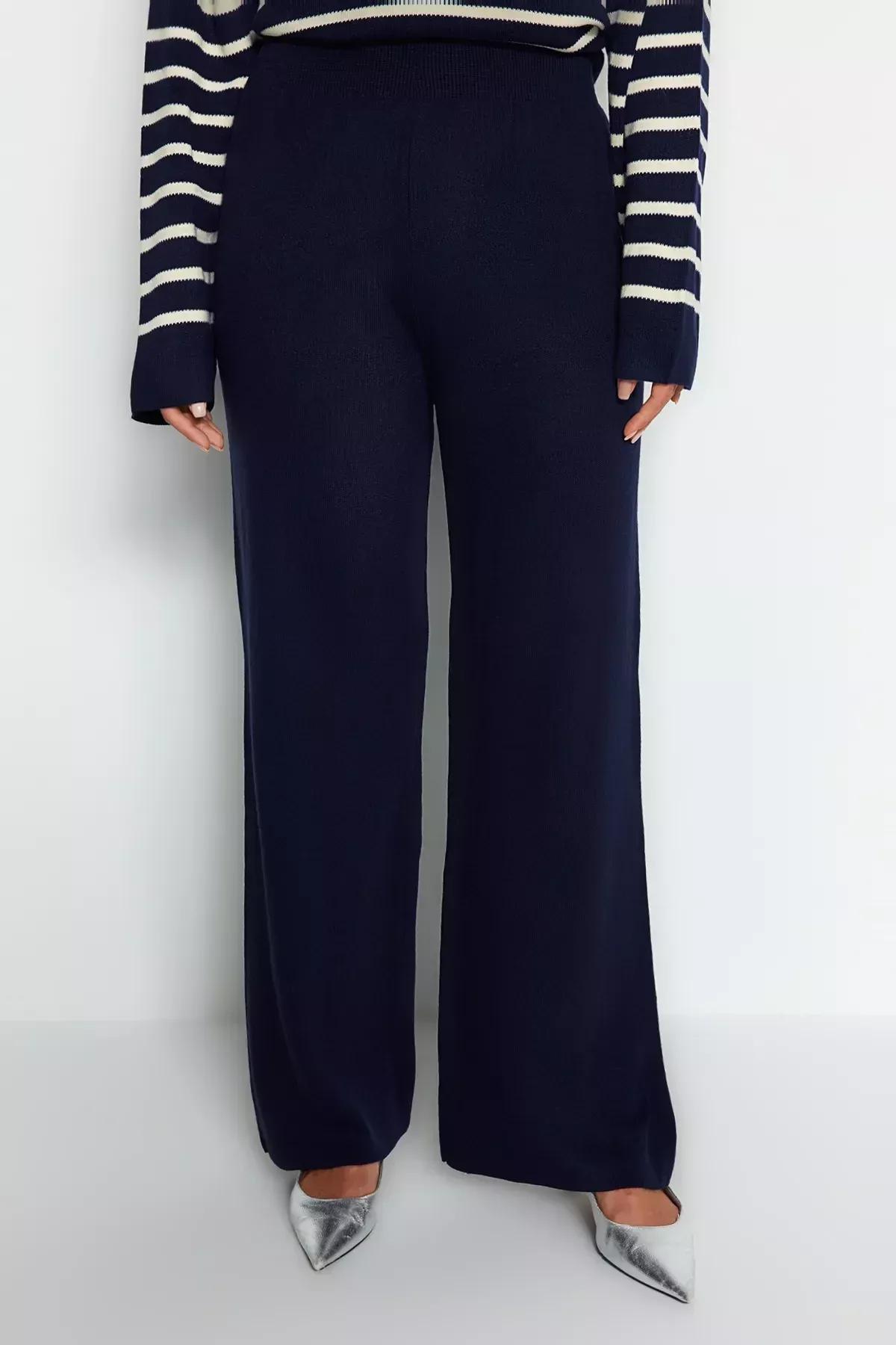 Navy Striped Knitwear Co-Ord Set, Navy blue, large image number 3