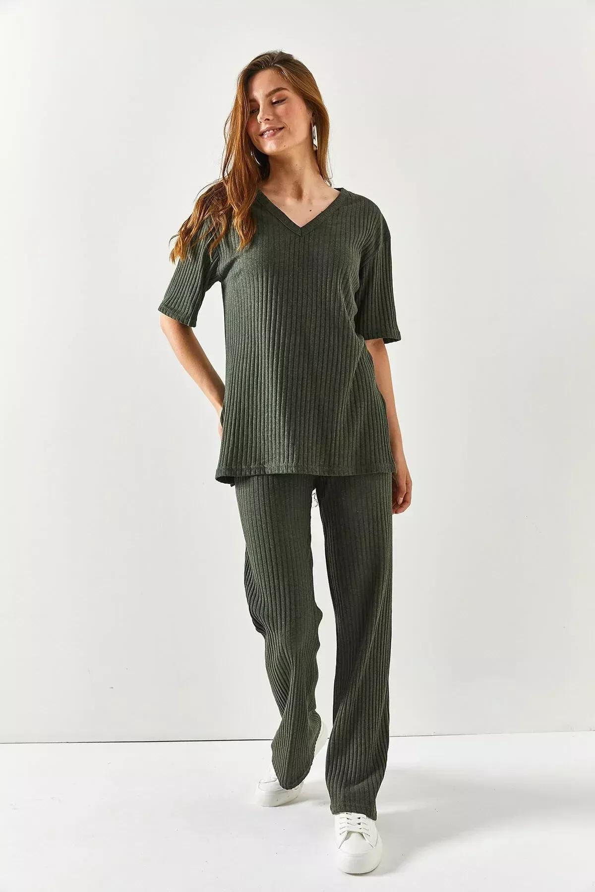 Green V-Neck Palazzo Corduroy Suit, Khaki, large image number 3